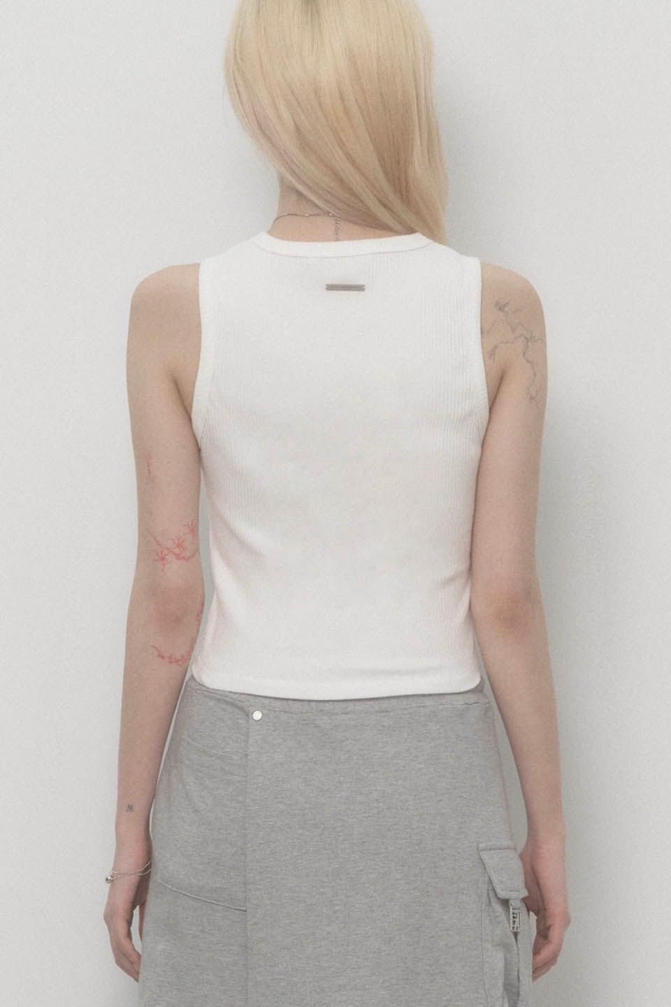 ETRE AU SOMMET Logo 字母印花無袖背心 ET25SSTSL06WH