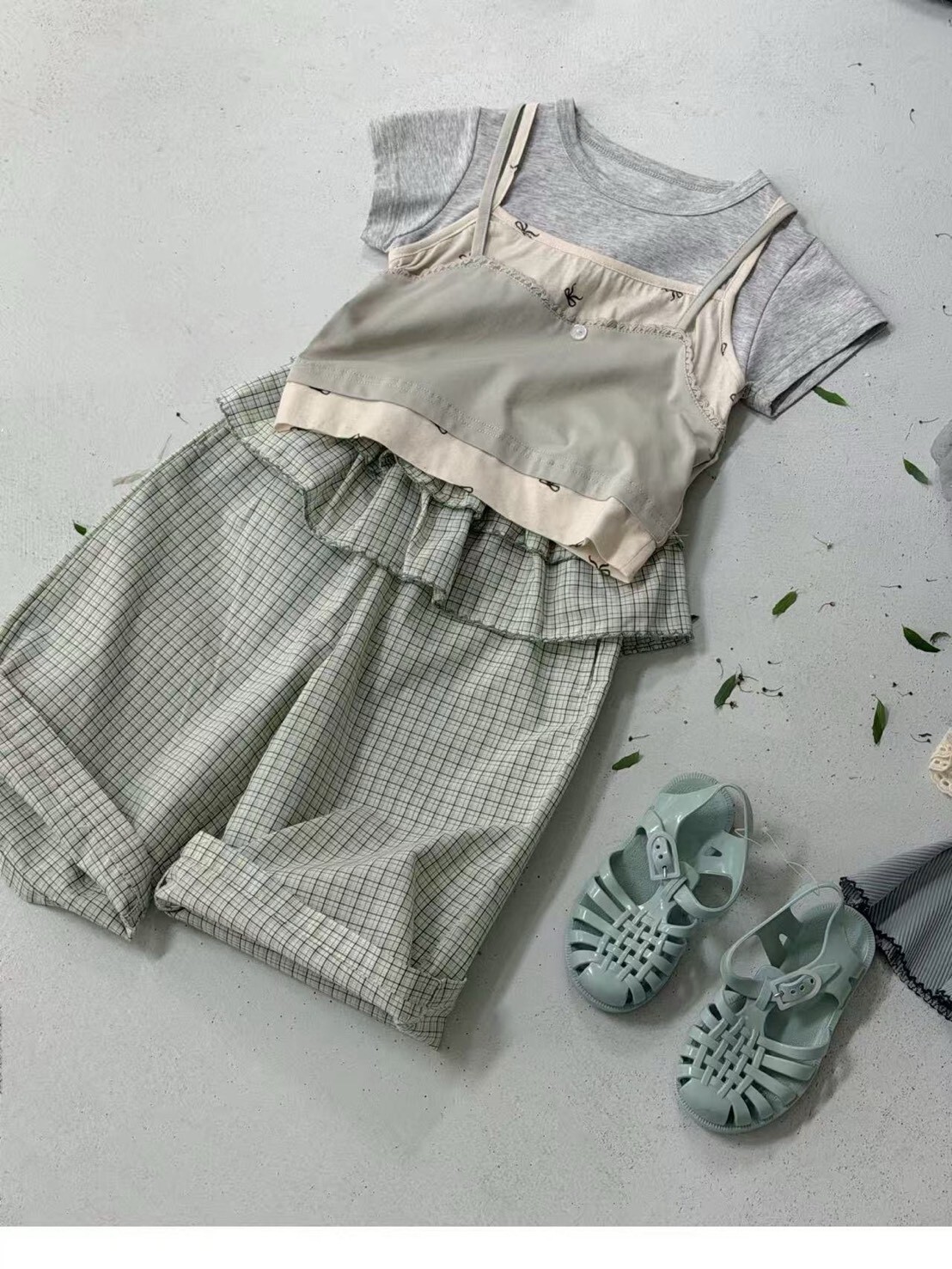 溫柔系小女孩寬褲