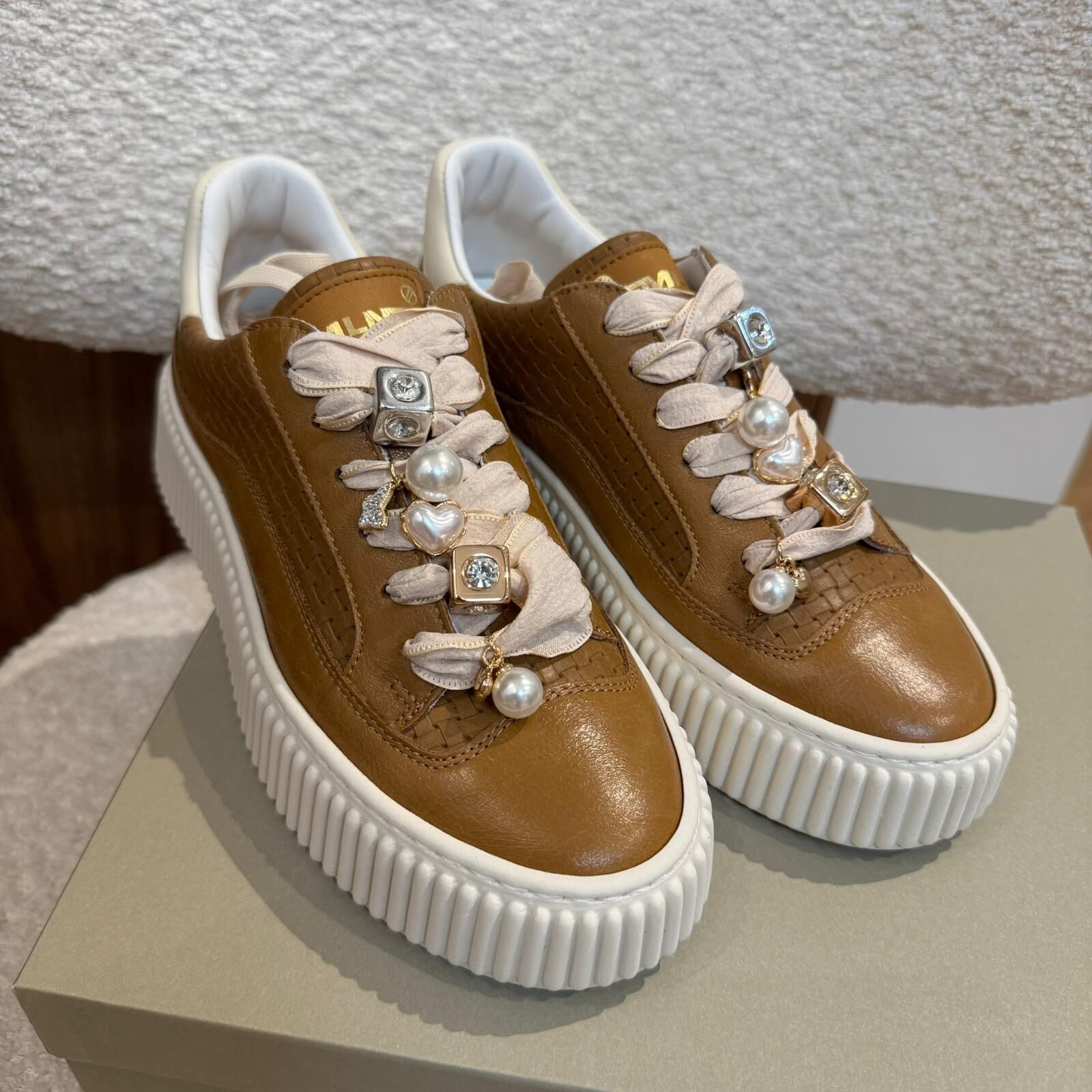 FRA-CCG0425-324 Var S-450 - GUTTUSO LUX CUOIO - GUTTUSO PANNA - F.DO RA BIANCO EVA (8205 ACC-RA / 31) (F款) (35-42)