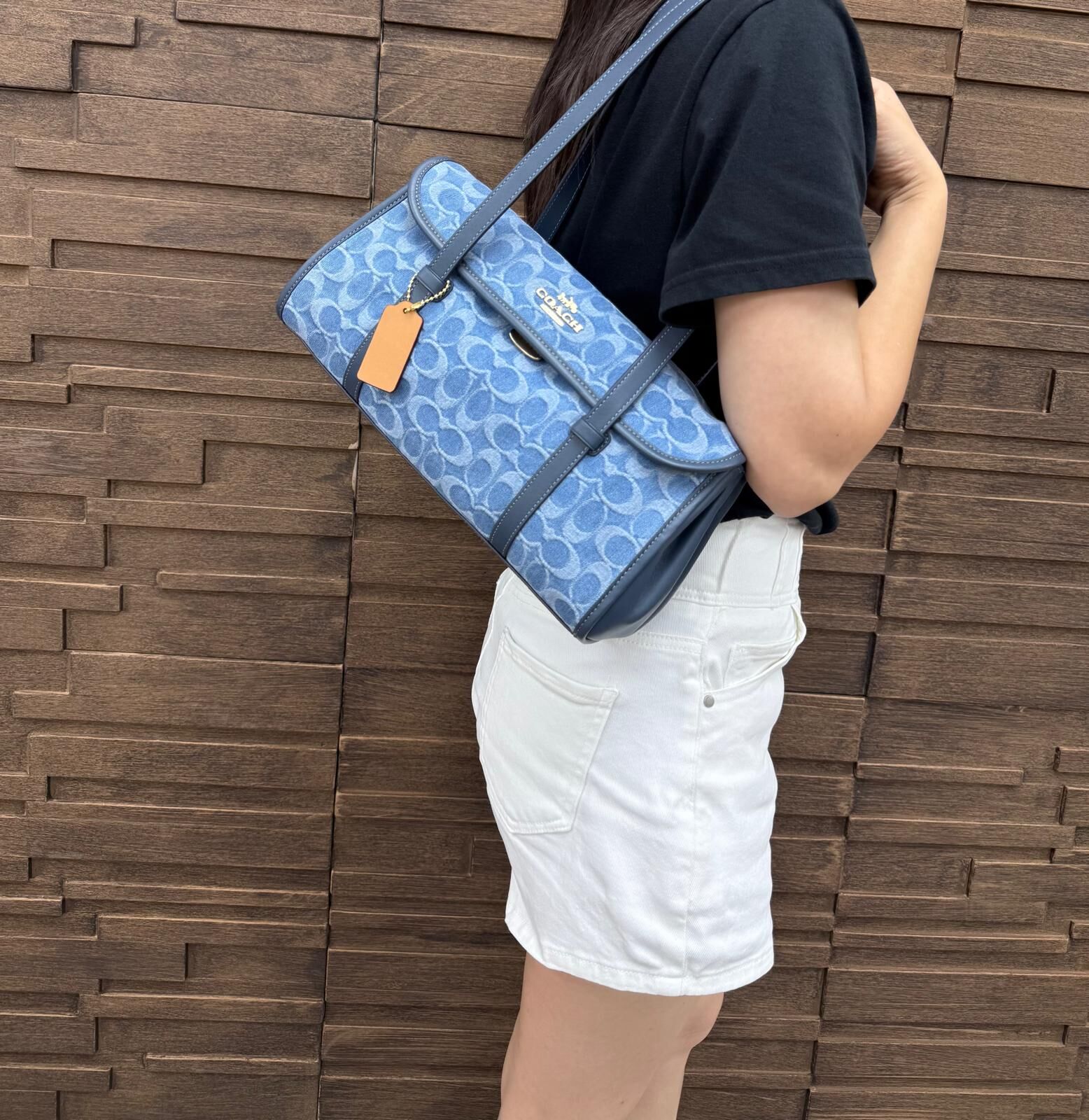 LYS01639 COACH Bridget牛仔布法棍袋