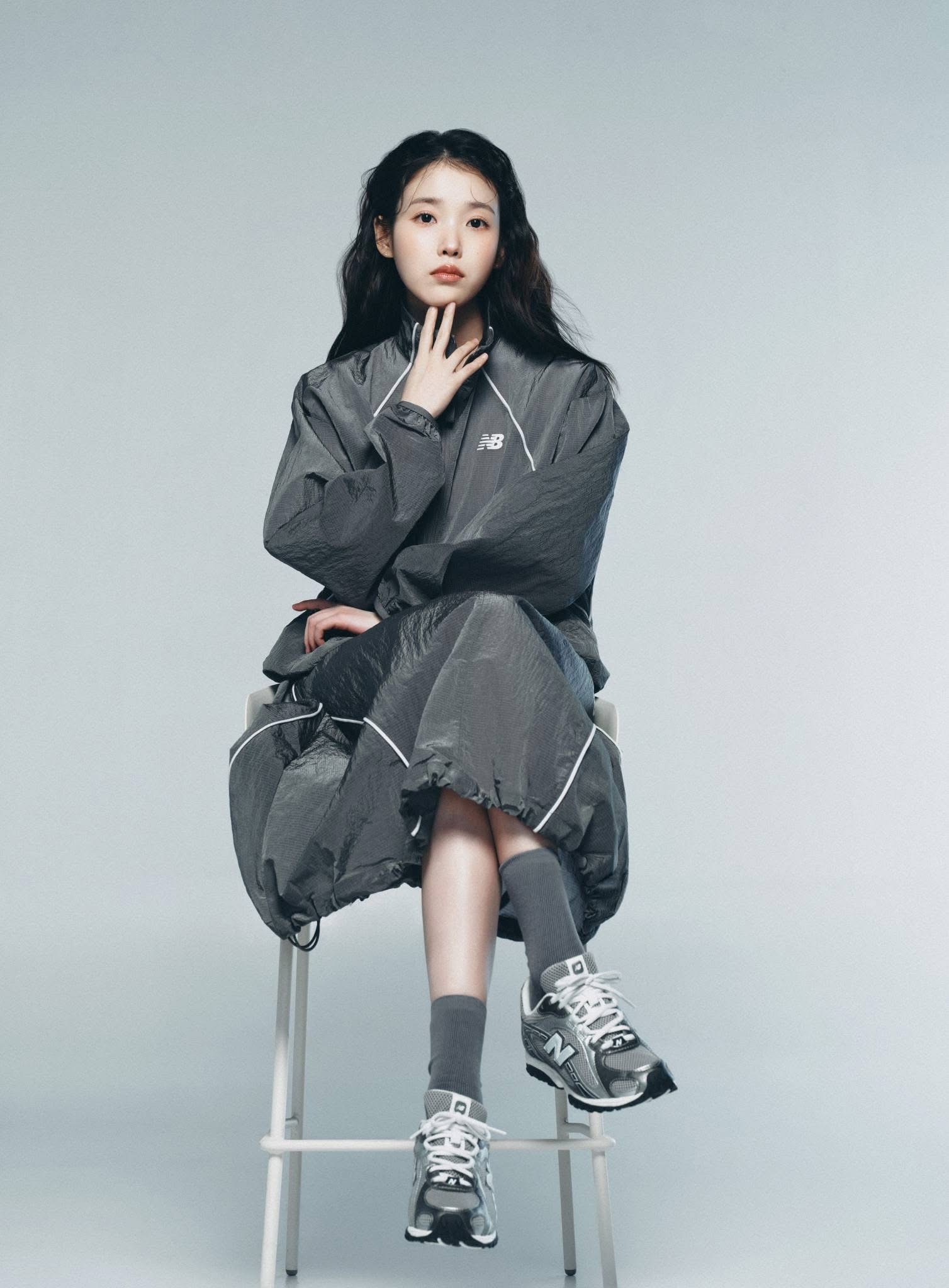 NEW BALANCE 204L NB 煙灰銀 銀灰 灰白 IU代言同款 李知恩 男女鞋 U204L1KP / 調貨