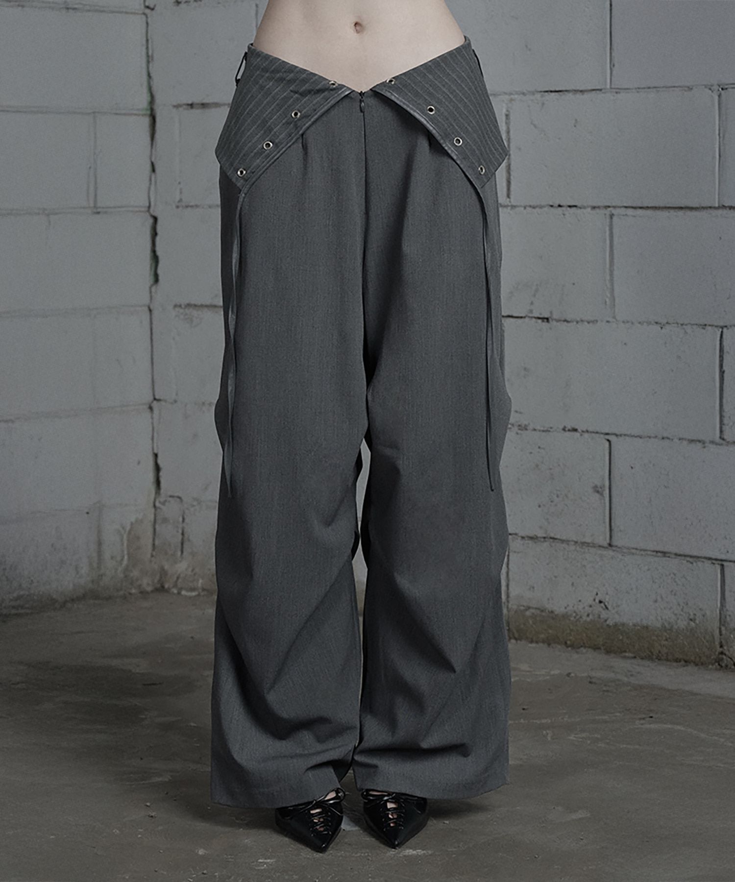 ETRE AU SOMMET 拼接抽褶寬版長褲 ET26SSPSP02CH