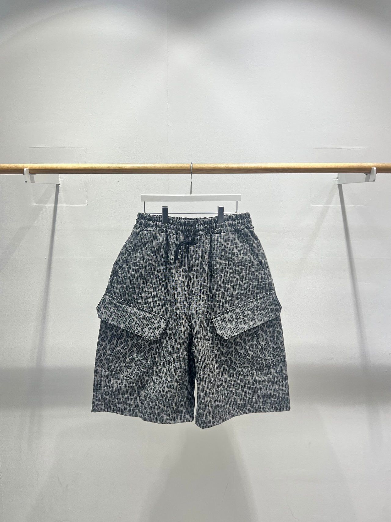豹紋工裝短褲 C_y-161P