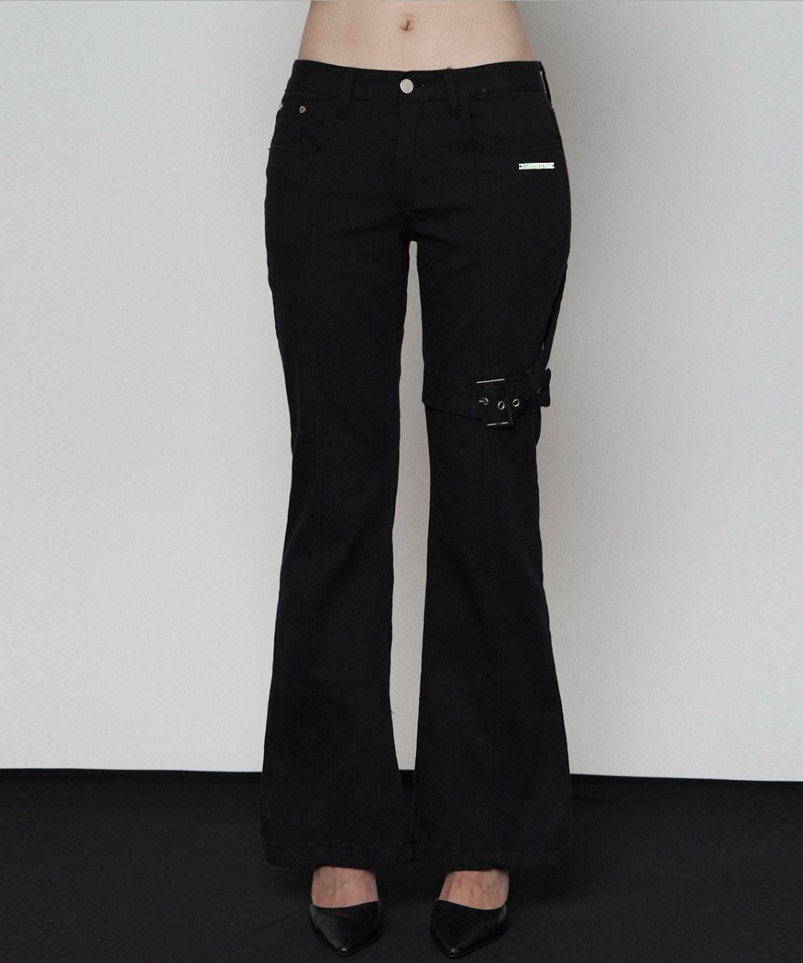 ETRE AU SOMMET 大腿腰帶靴型褲 ET25FWPDP01NA