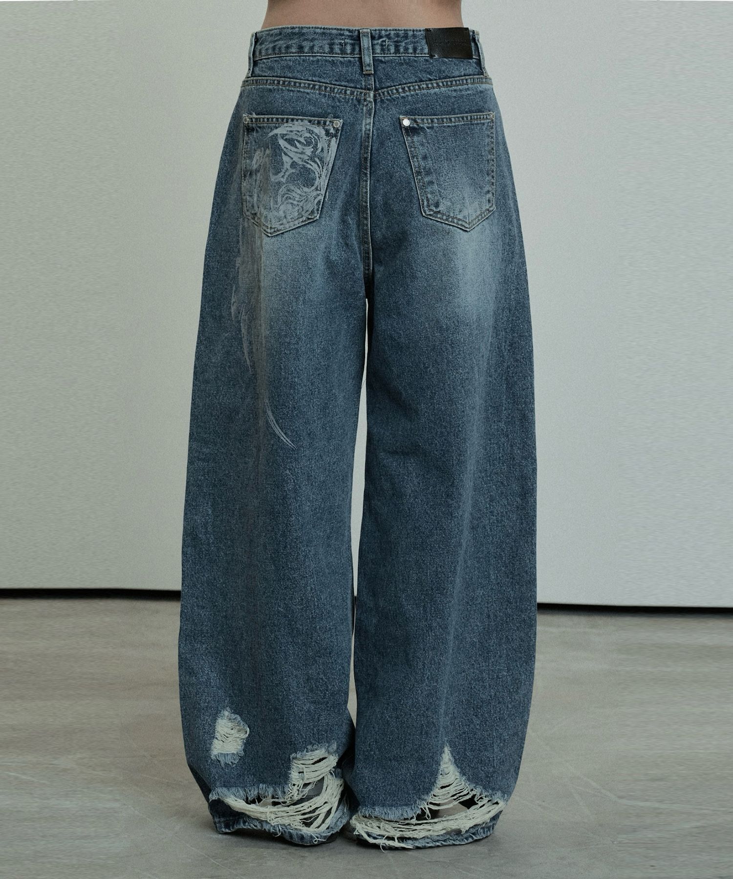 ETRE AU SOMMET 破損感鑰匙圈寬管牛仔褲 ET25SSPDP01BU