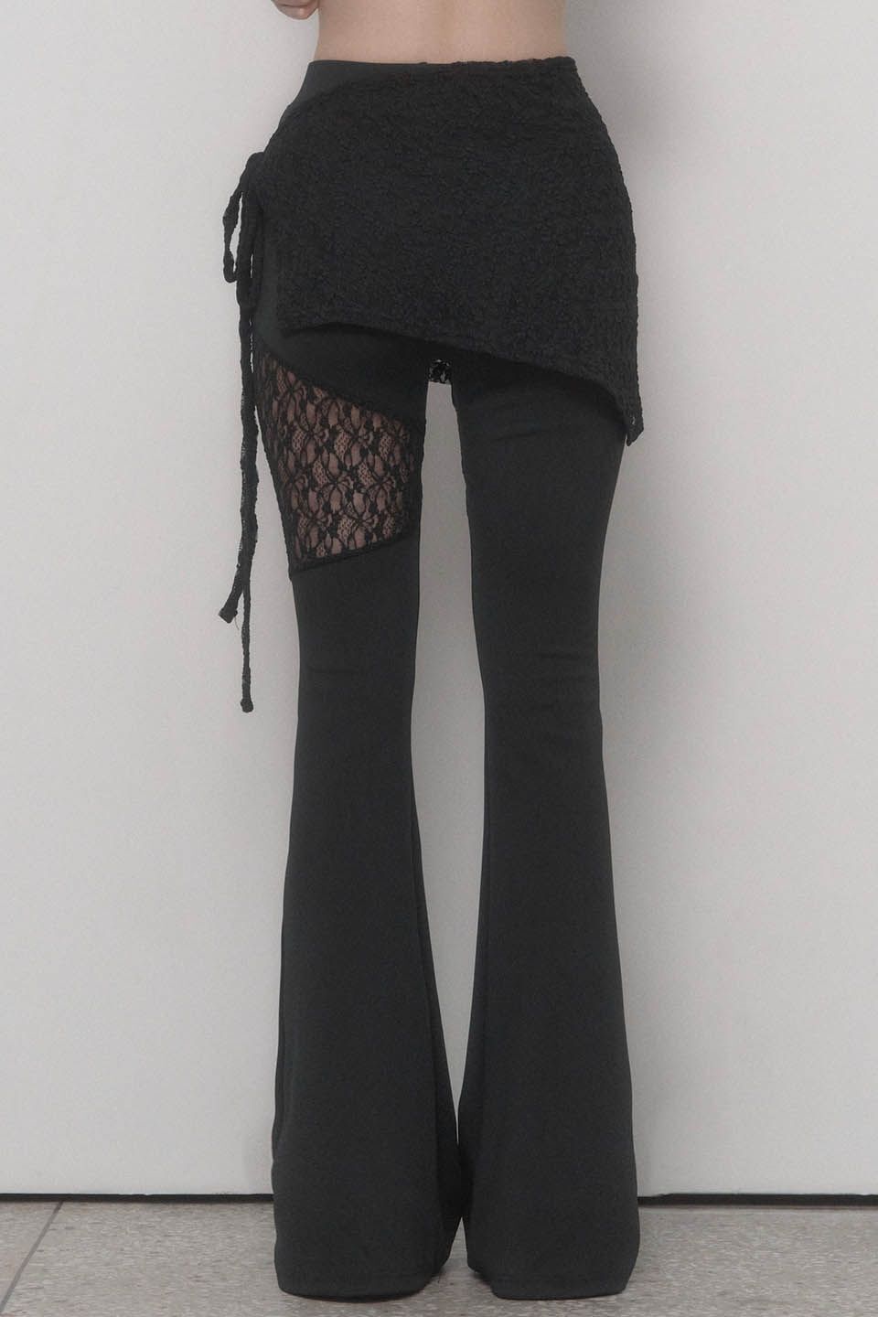 ETRE AU SOMMET 蕾絲透視靴型褲 ET25SSPTP01NA