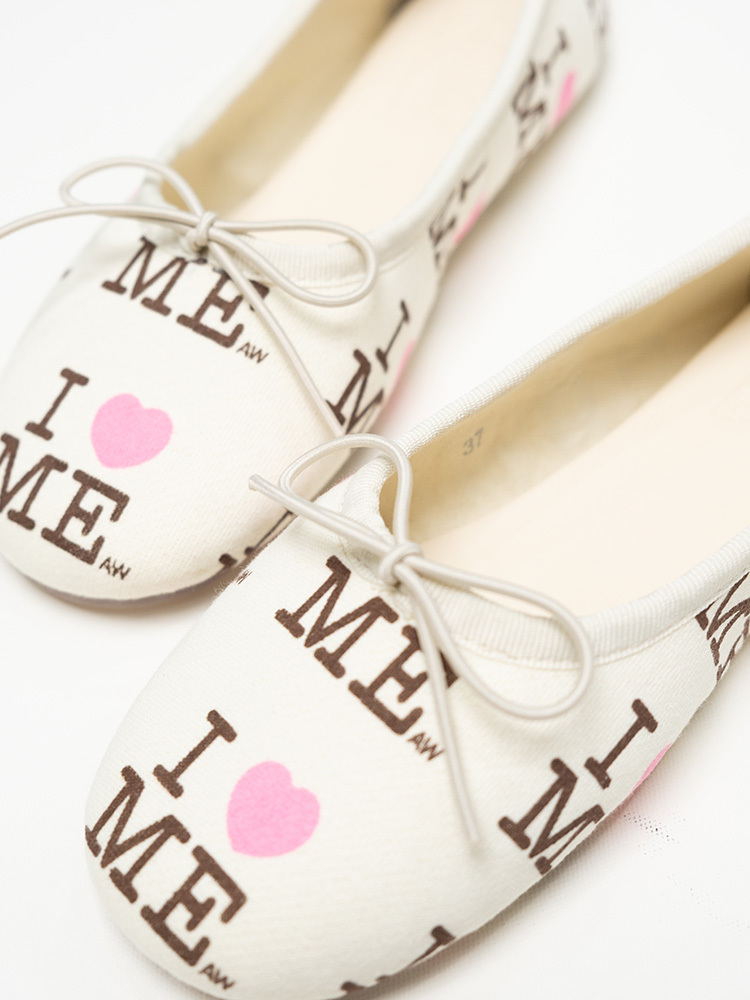 Melody Flats I Heart Me