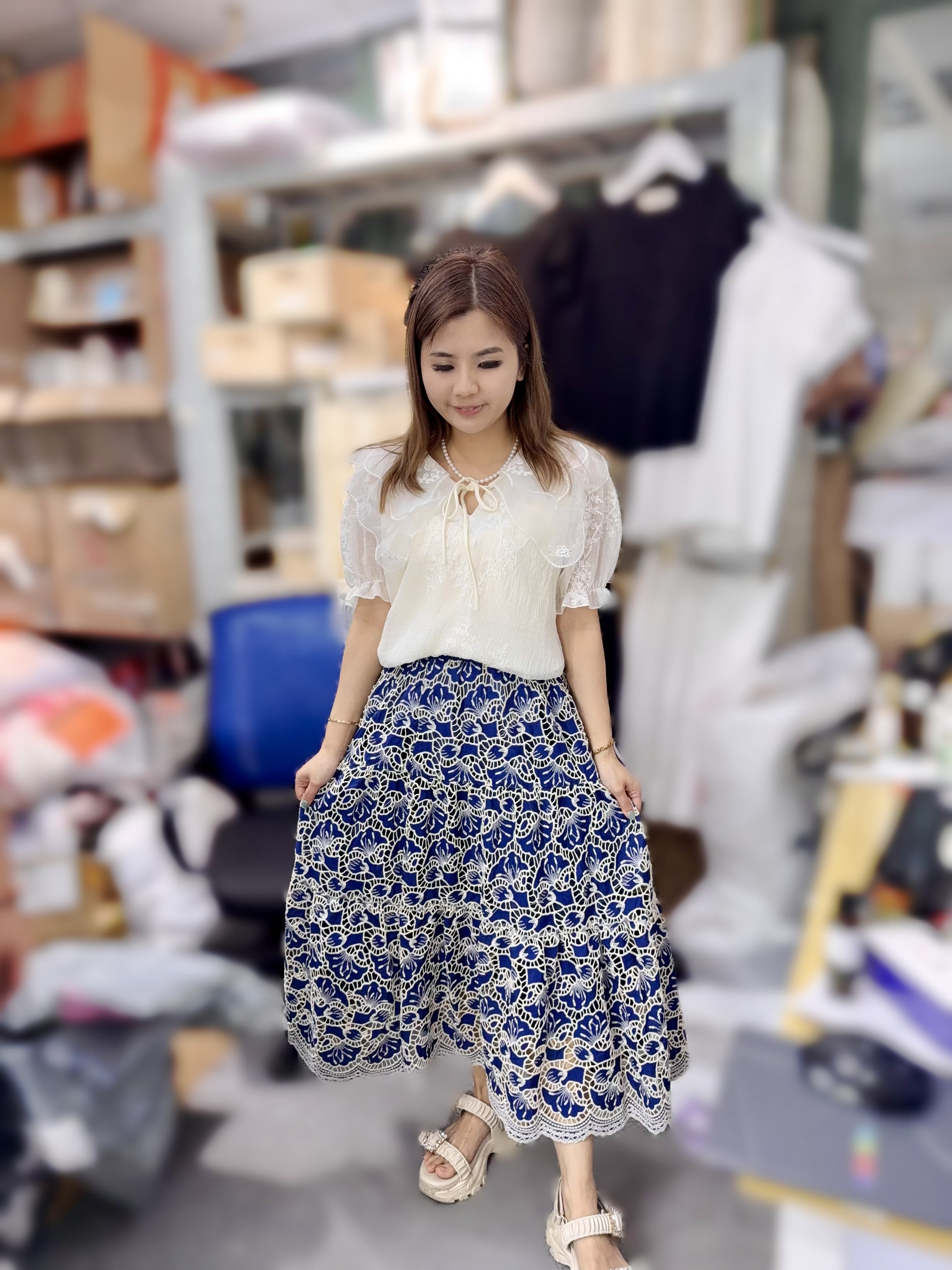 H31 下身 長裙   腰26-40   hip 50 長31 $269