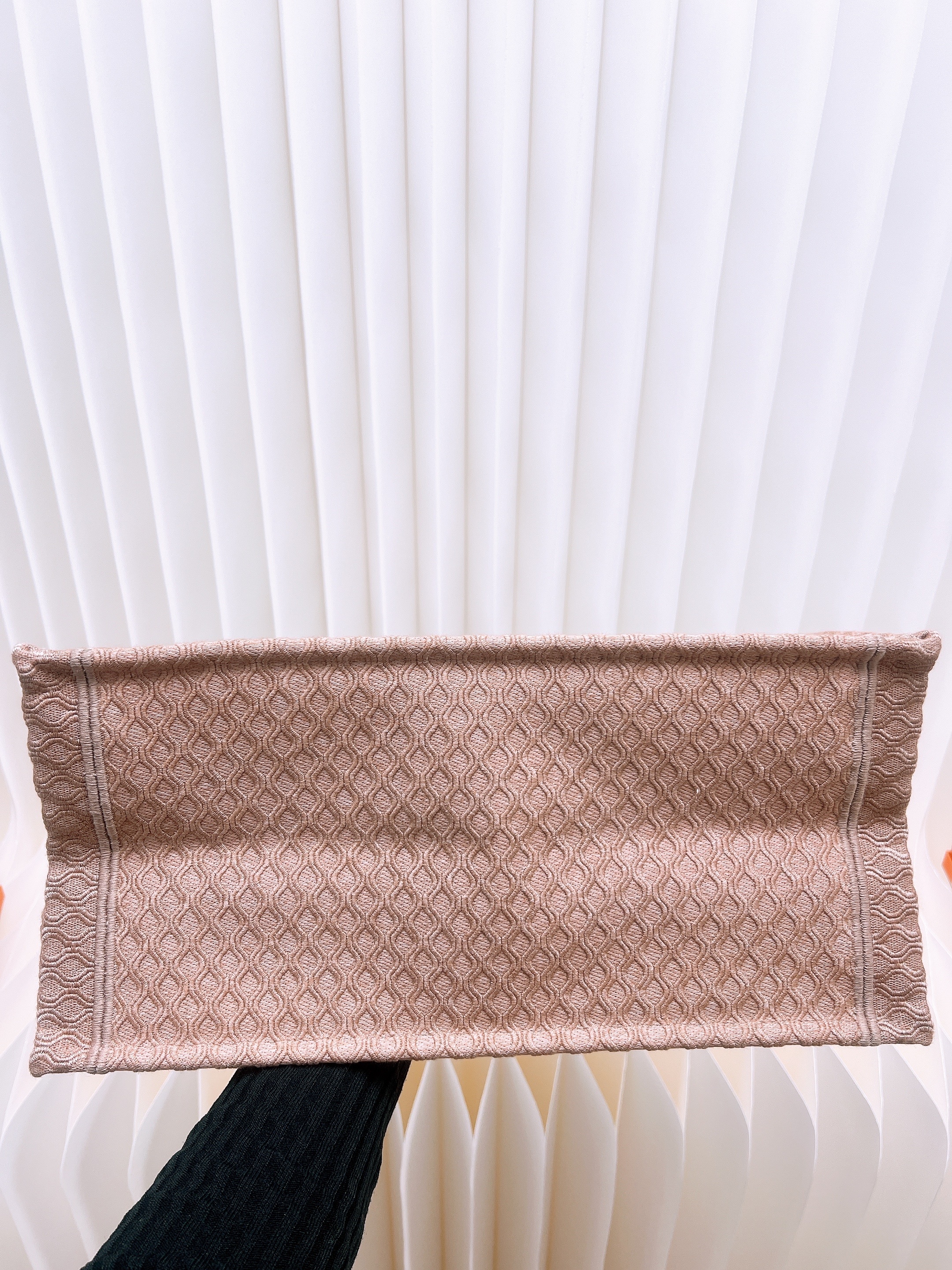 *Unused* Dior book tote medium pink mesh