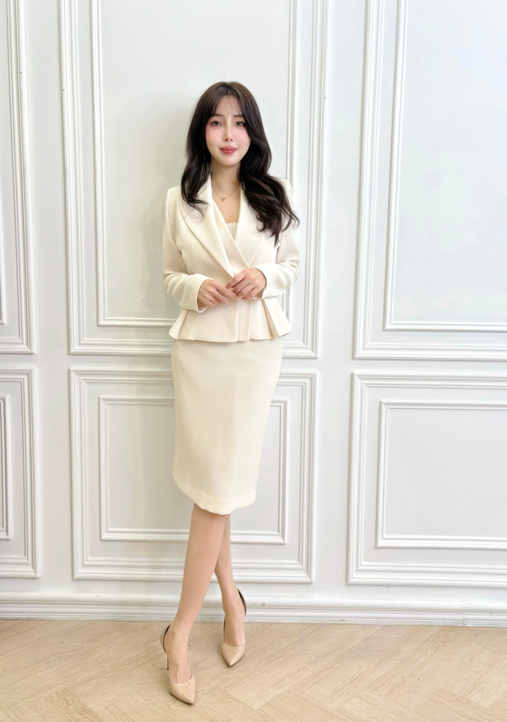 唯美多層次翻領側銀釦套裝