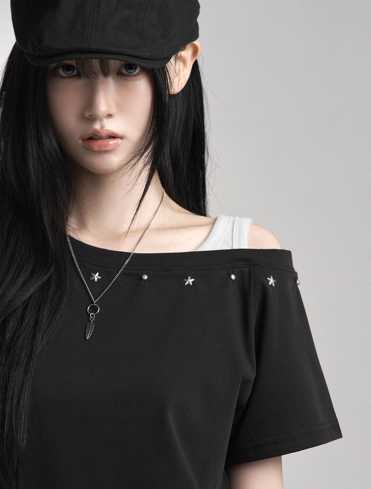 LOOXP 鉚釘單肩寬鬆短袖T恤 黑色 9857-3