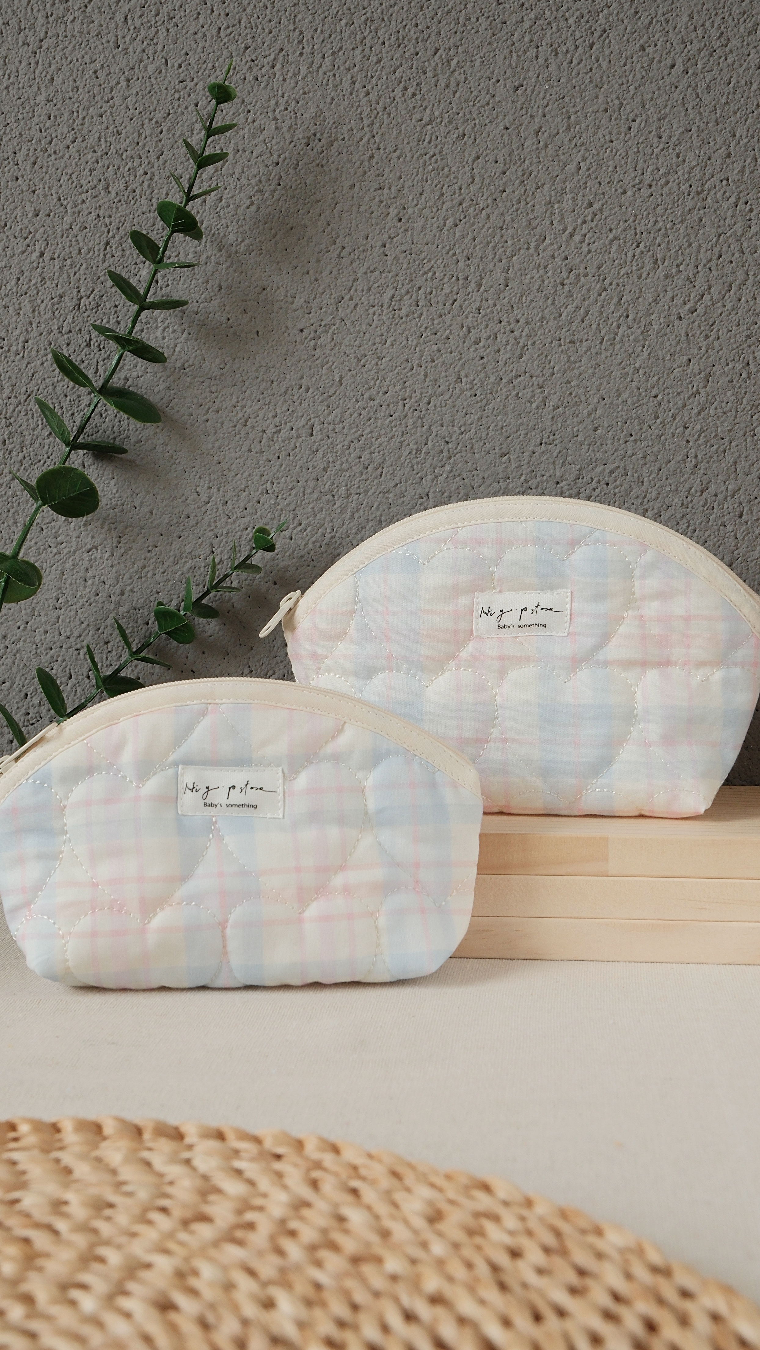 Hi Y.P store-貝殼小物包-雲朵格子