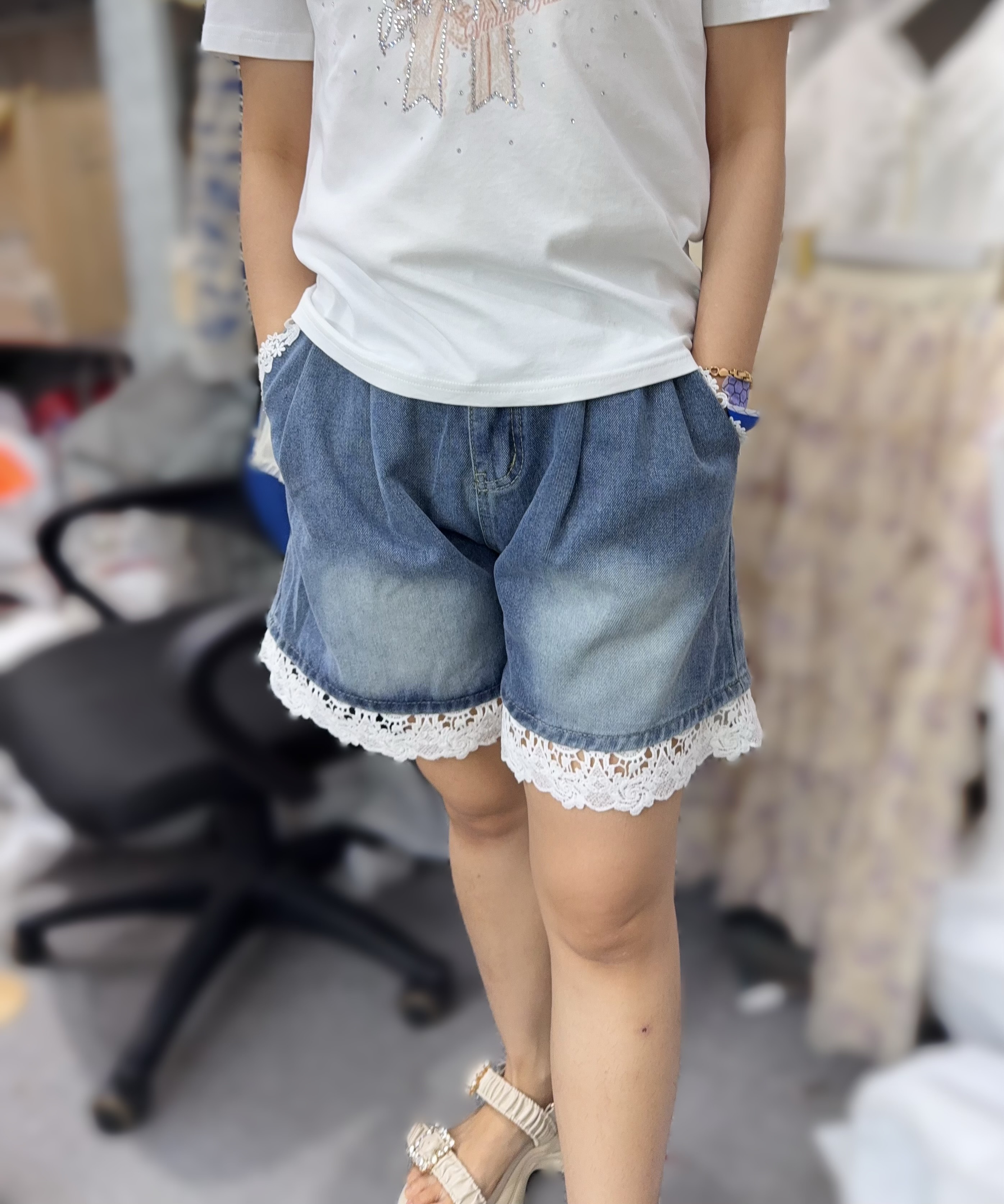 DE46   牛仔褲   腰26-36 hip 42  長16.5    $309