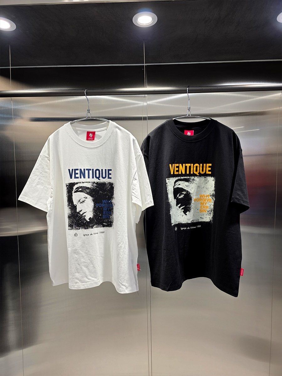 英文字圖案短袖Tee VENTIQUE-095T