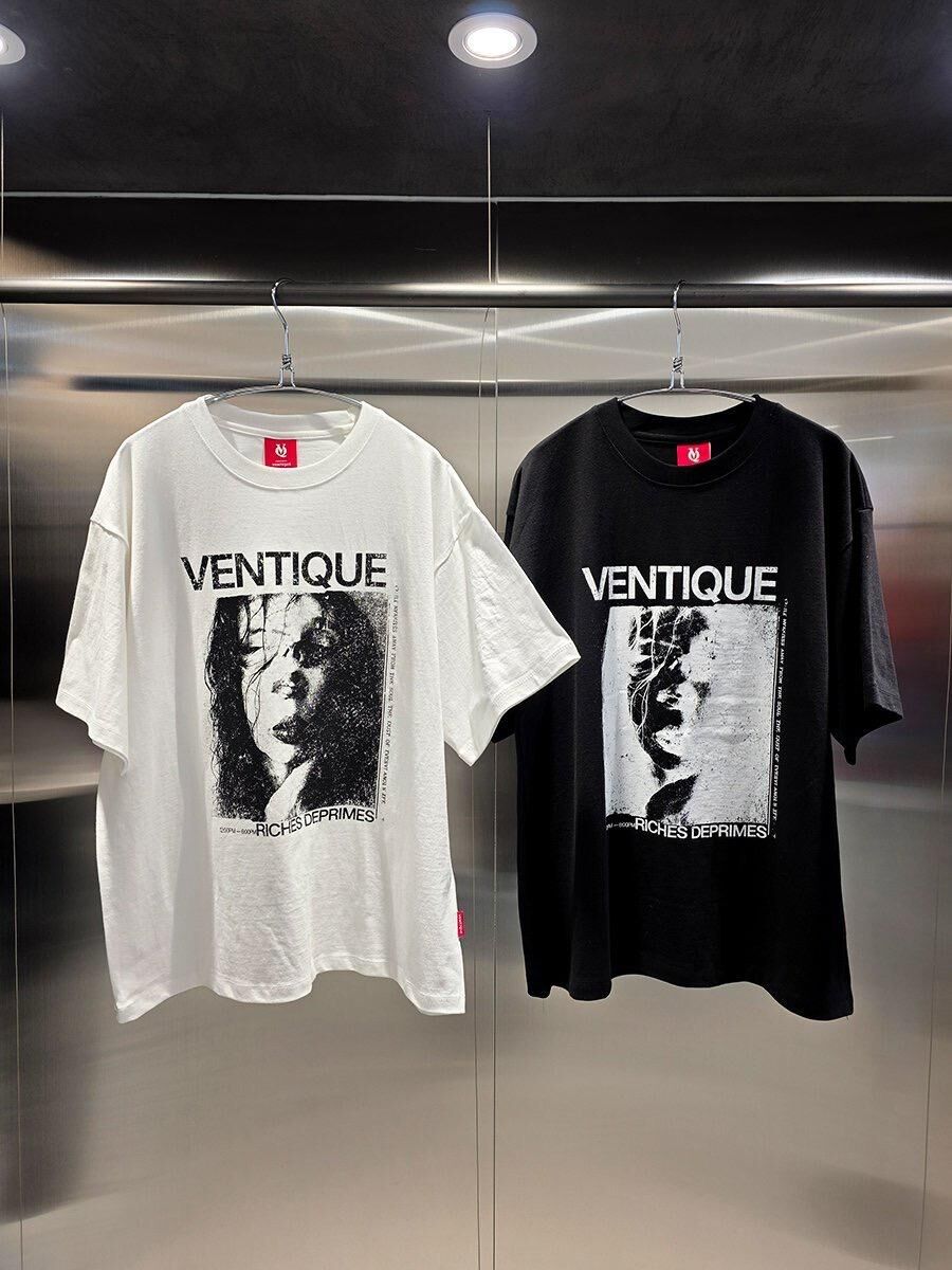 英文字圖案短袖Tee VENTIQUE-097T