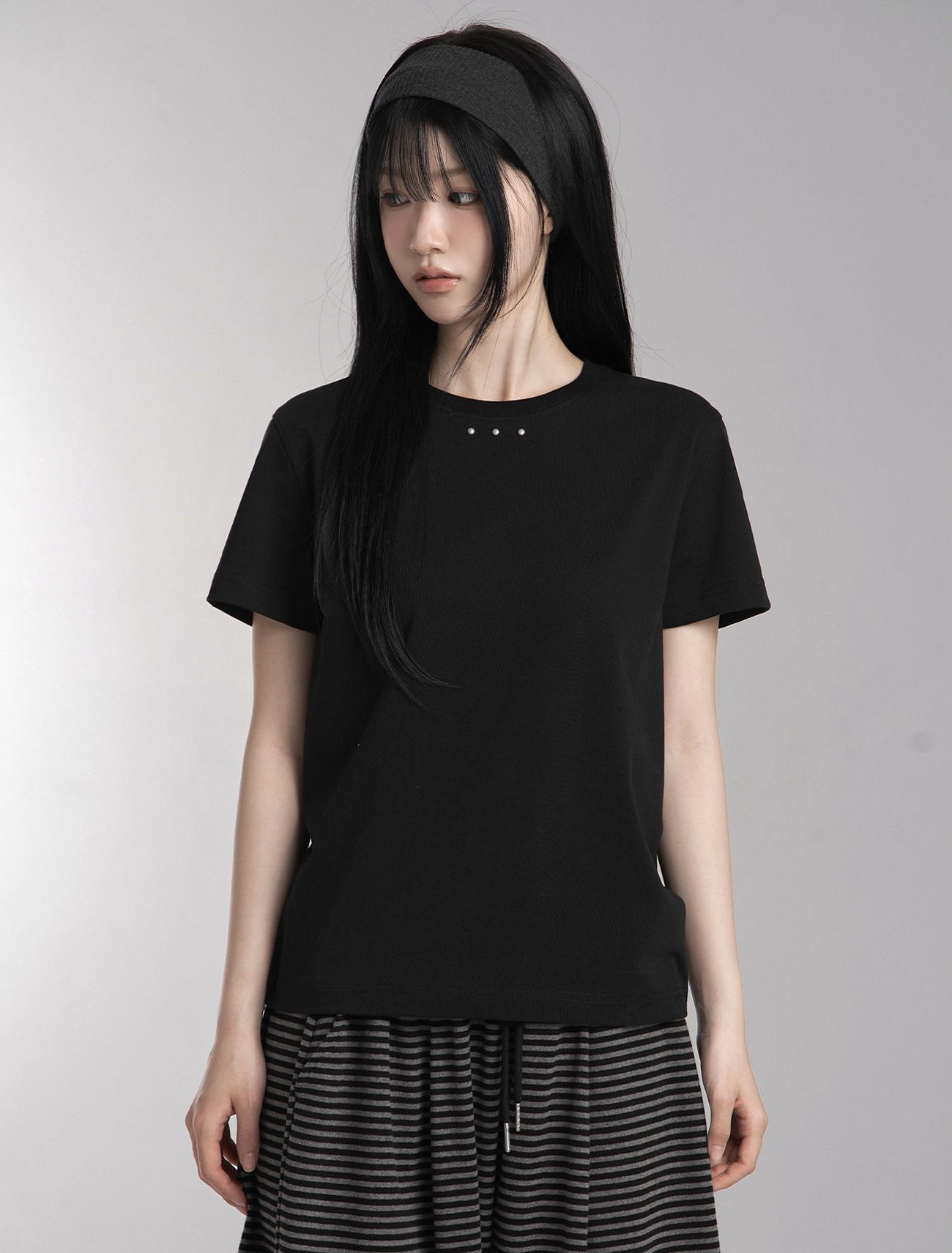 LOOXP 鉚釘貼布繡短袖T恤 9863-3