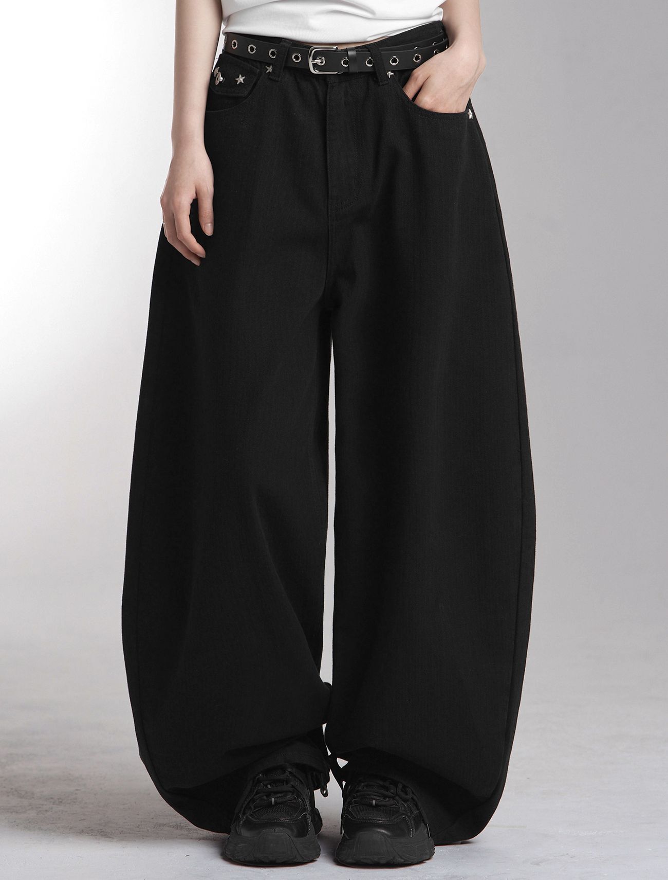 LOOXP 鉚釘後口袋棉質氣球長褲 黑色 9870-3