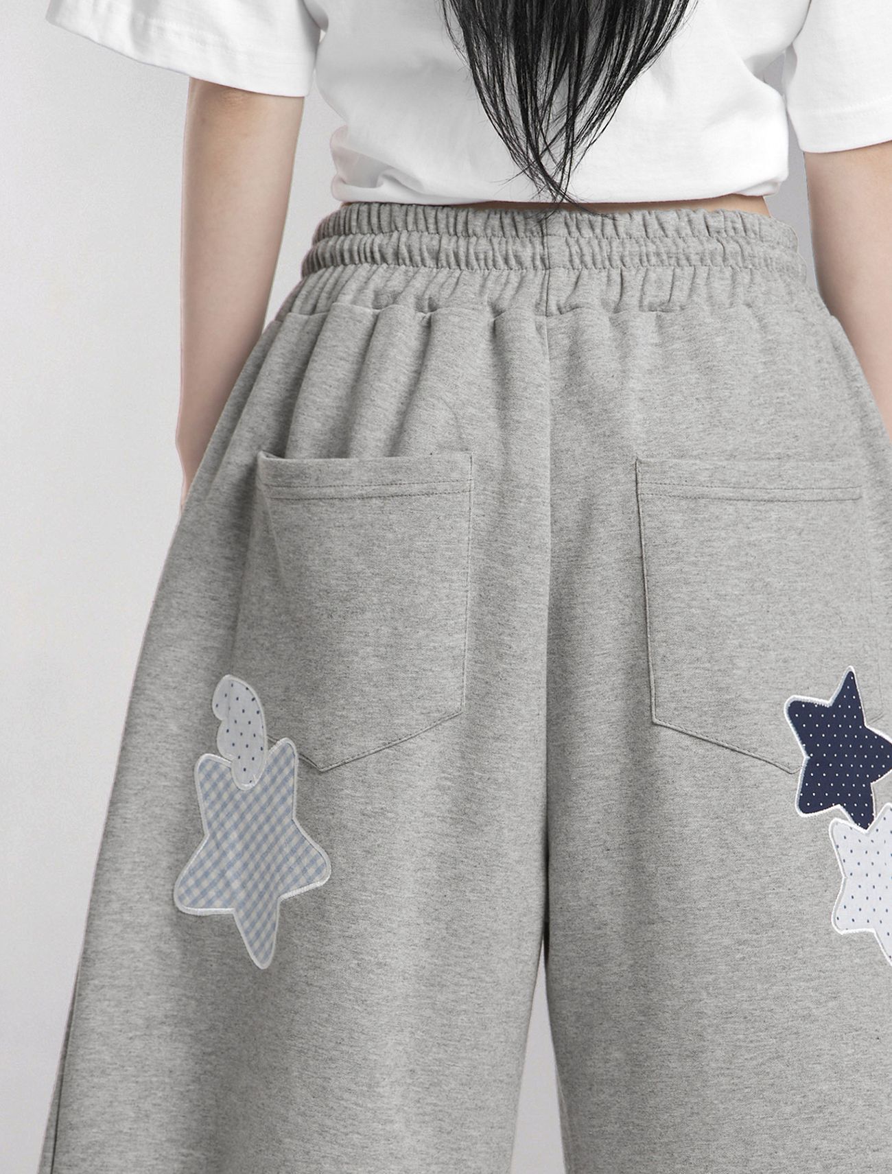 LOOXP 雙星刺繡百慕達短褲 灰色 9869-1