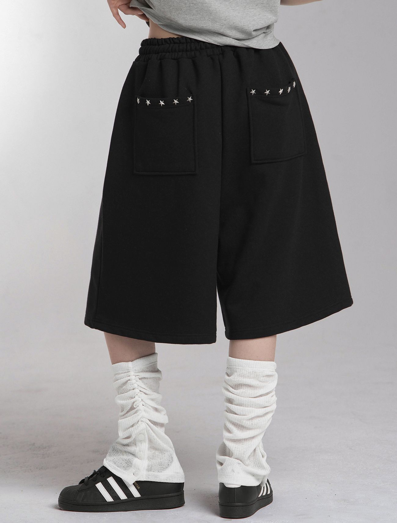 LOOXP 星形鉚釘細褶百慕達短褲 9868-3