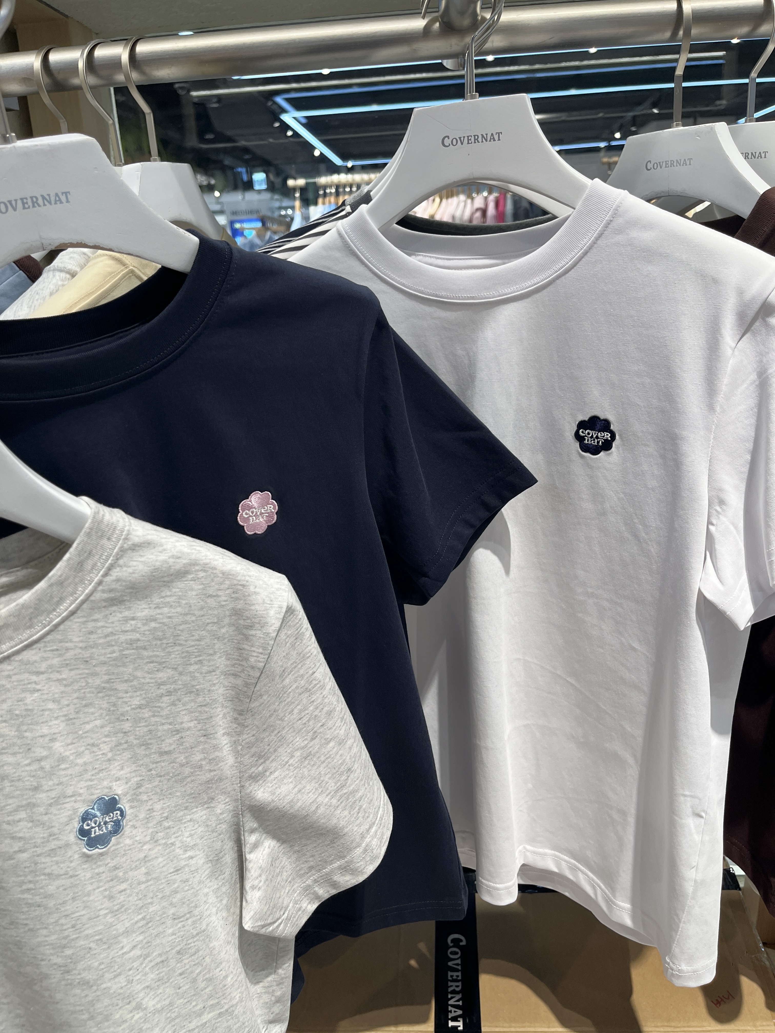 Covernat "Cool Cotton" Small Clover Heart Tee (3 Colours)