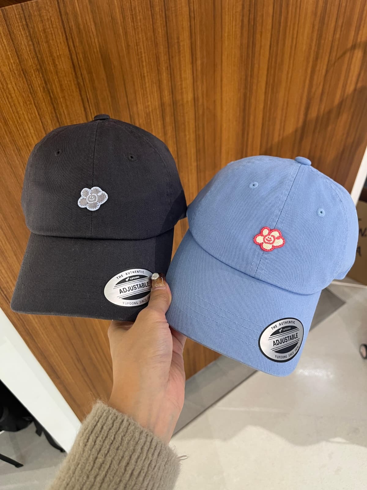 Wacky Willy Lily 花花 小Logo Cap (6 Colours)