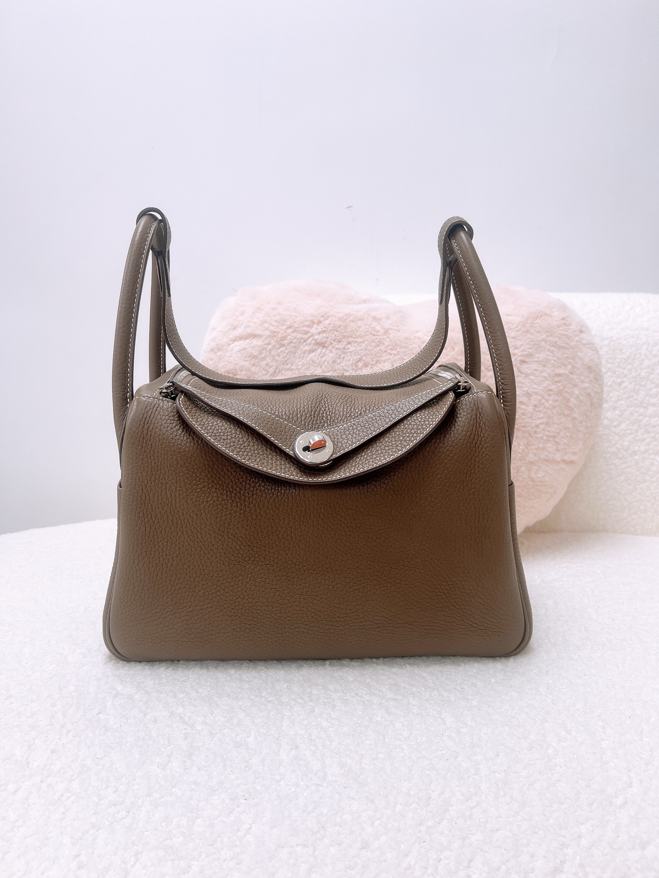 Hermes lindy 30 (etoupe PHW/ stamp D)