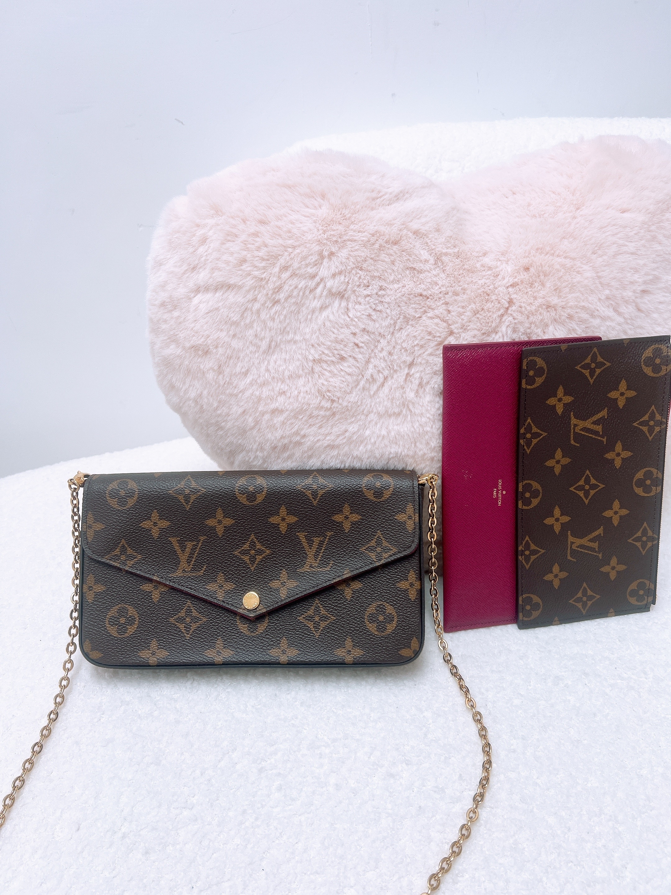 Lv felicie wallet on chain/ woc (brown monogram/ fuchsia micorchip)