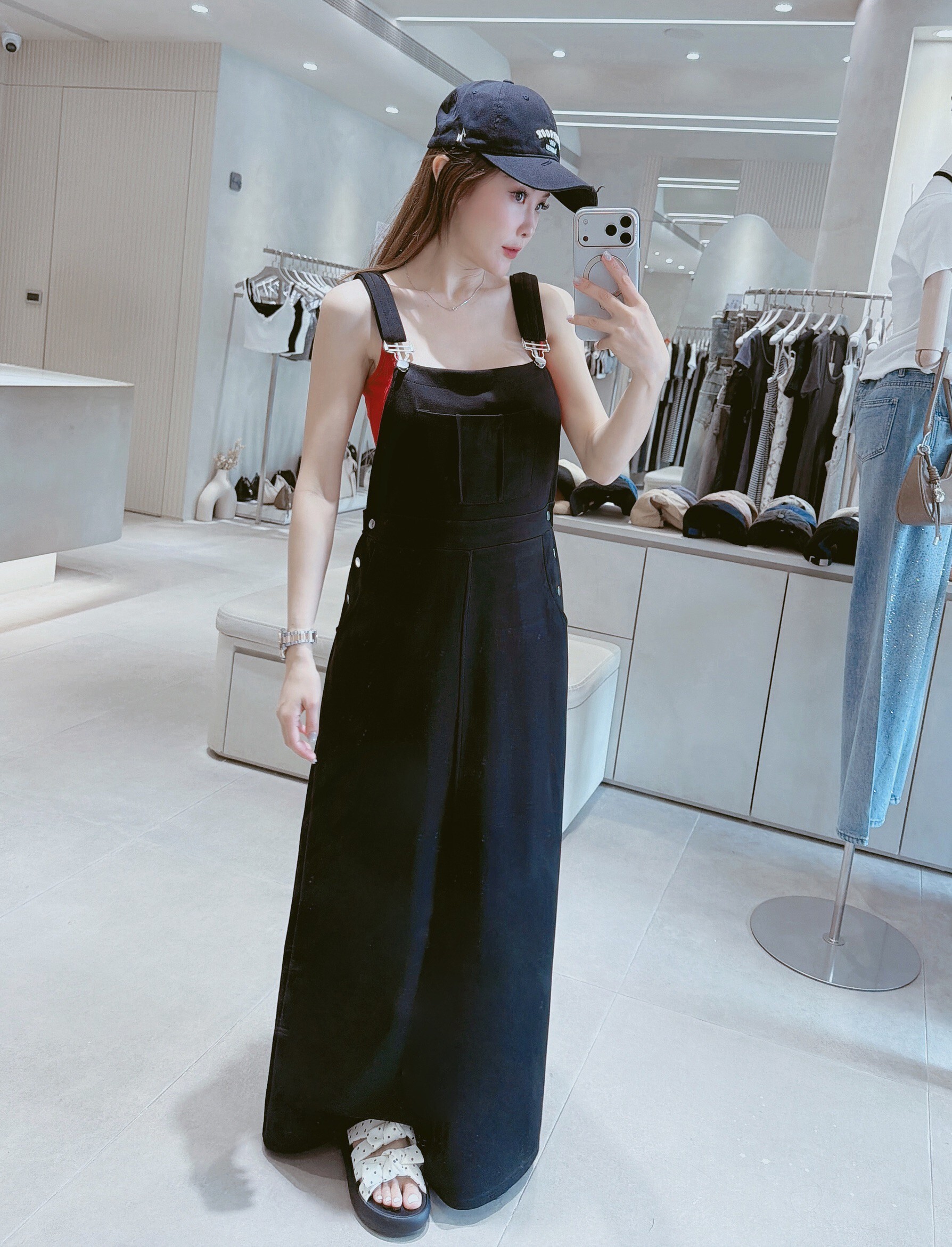 前口袋空氣棉吊帶長裙