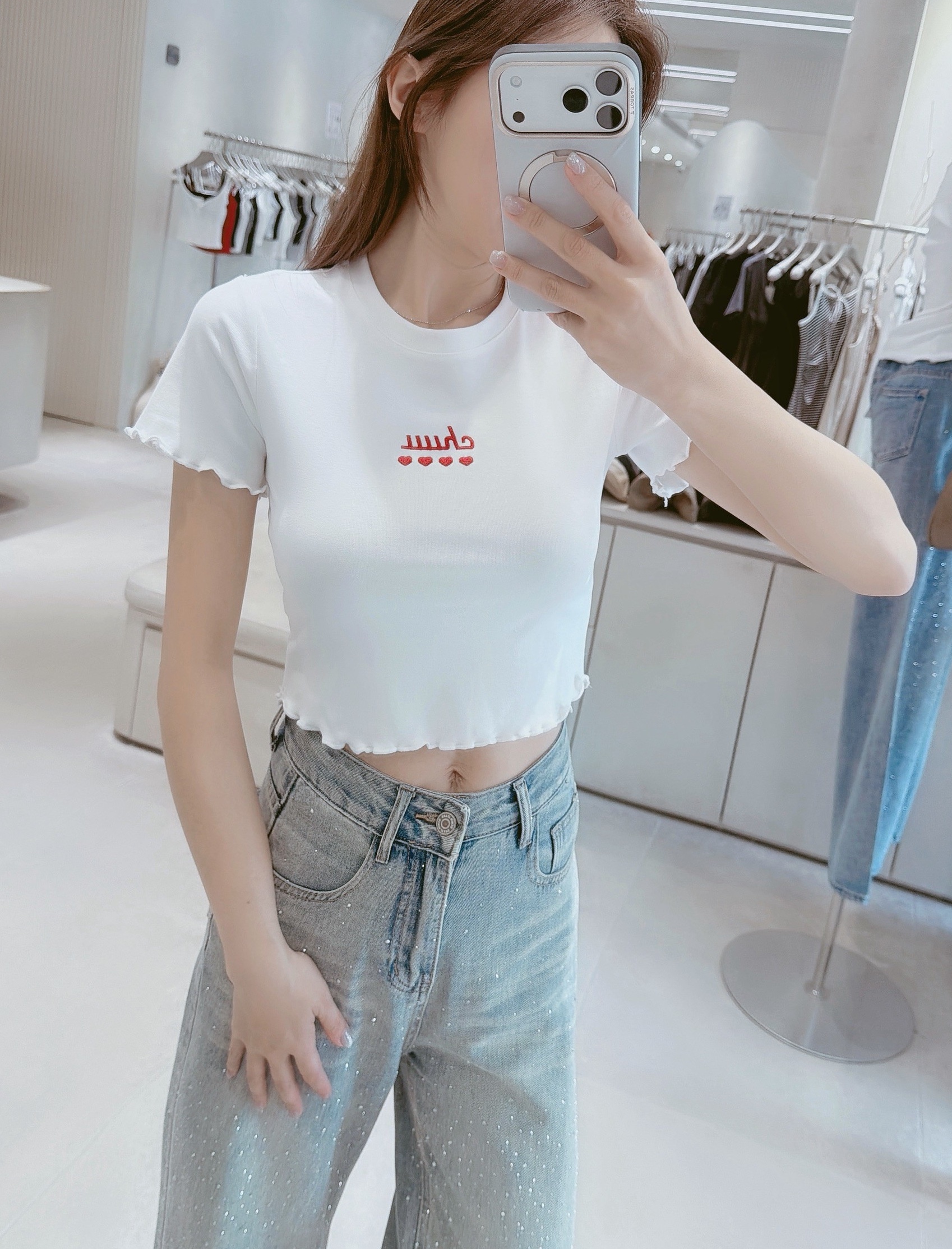 刺繡愛心chuu捲邊短版衣