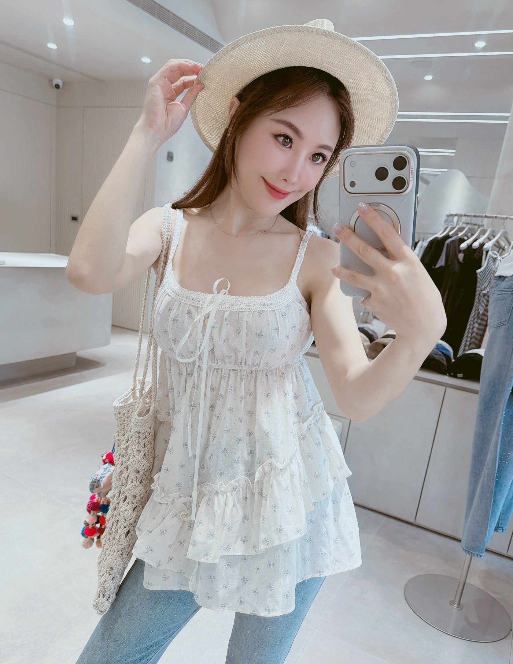 不規則荷葉邊碎花背心