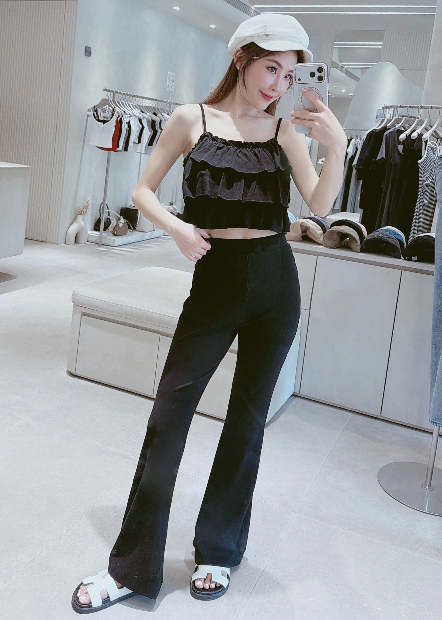 肩可調蛋糕背心+鬆緊喇叭褲