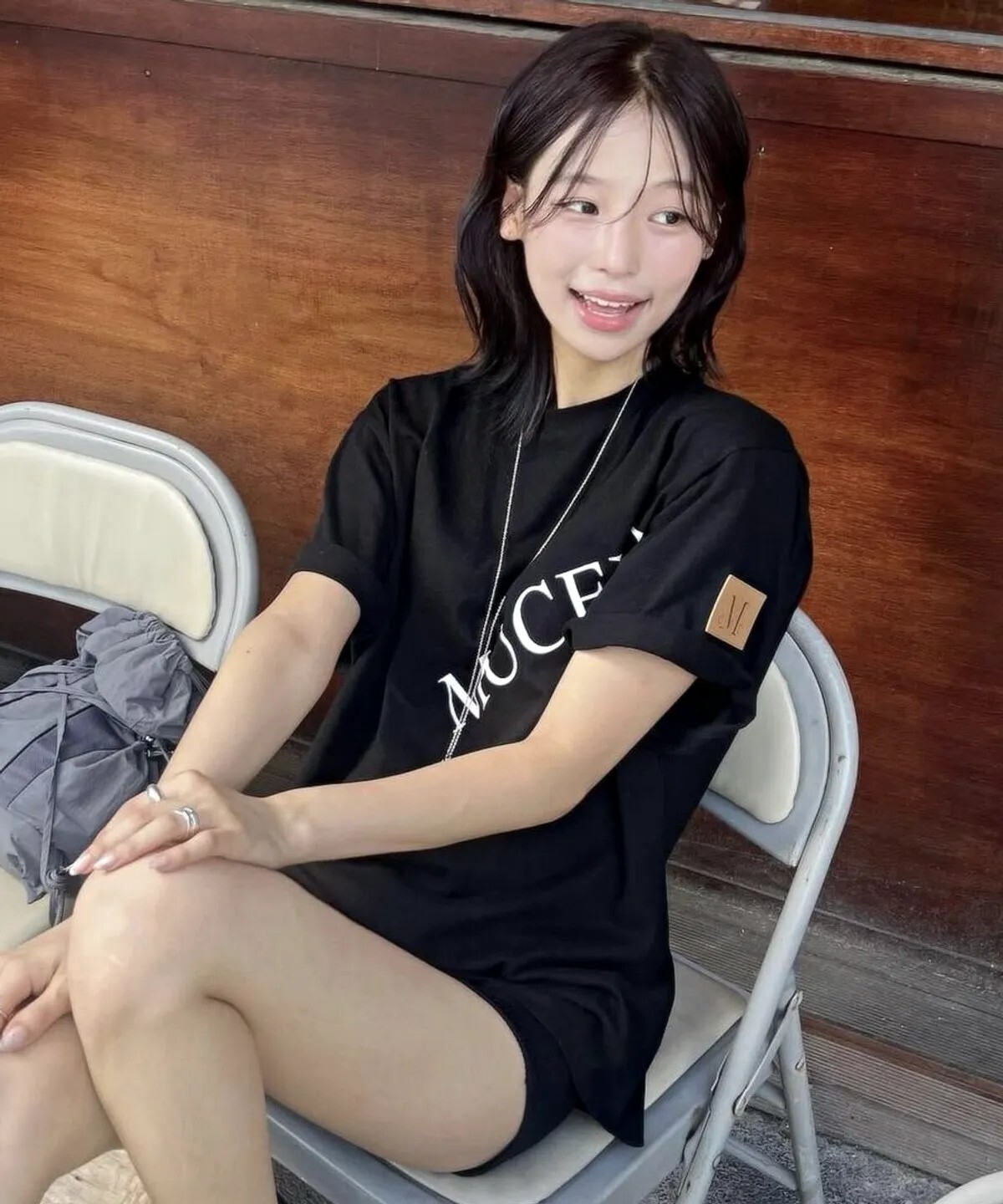 【OWN】Mucent 短袖 上衣 圓領 拱型 大LOGO 寬鬆 春夏 男女通用 情侶款 黑色 P00000MA