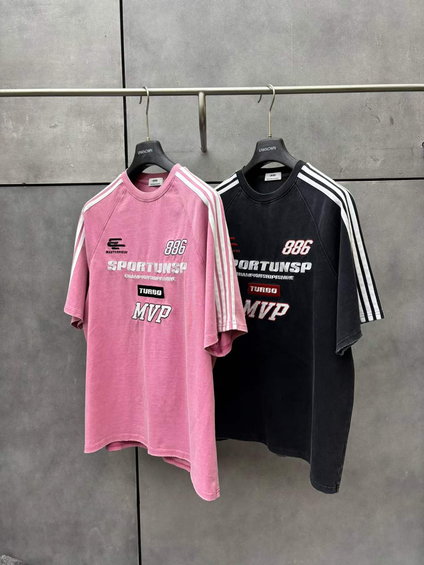 《S.V》MVP賽車數字886短T