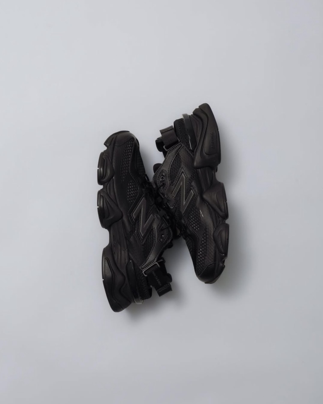 <日本限定>New Balance NB 9060 Summer 涼鞋版 黑色