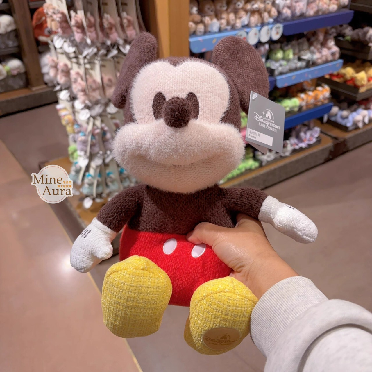 2026 米奇 Mickey 坐姿 絨毛 娃娃 玩偶 -上海迪士尼樂園