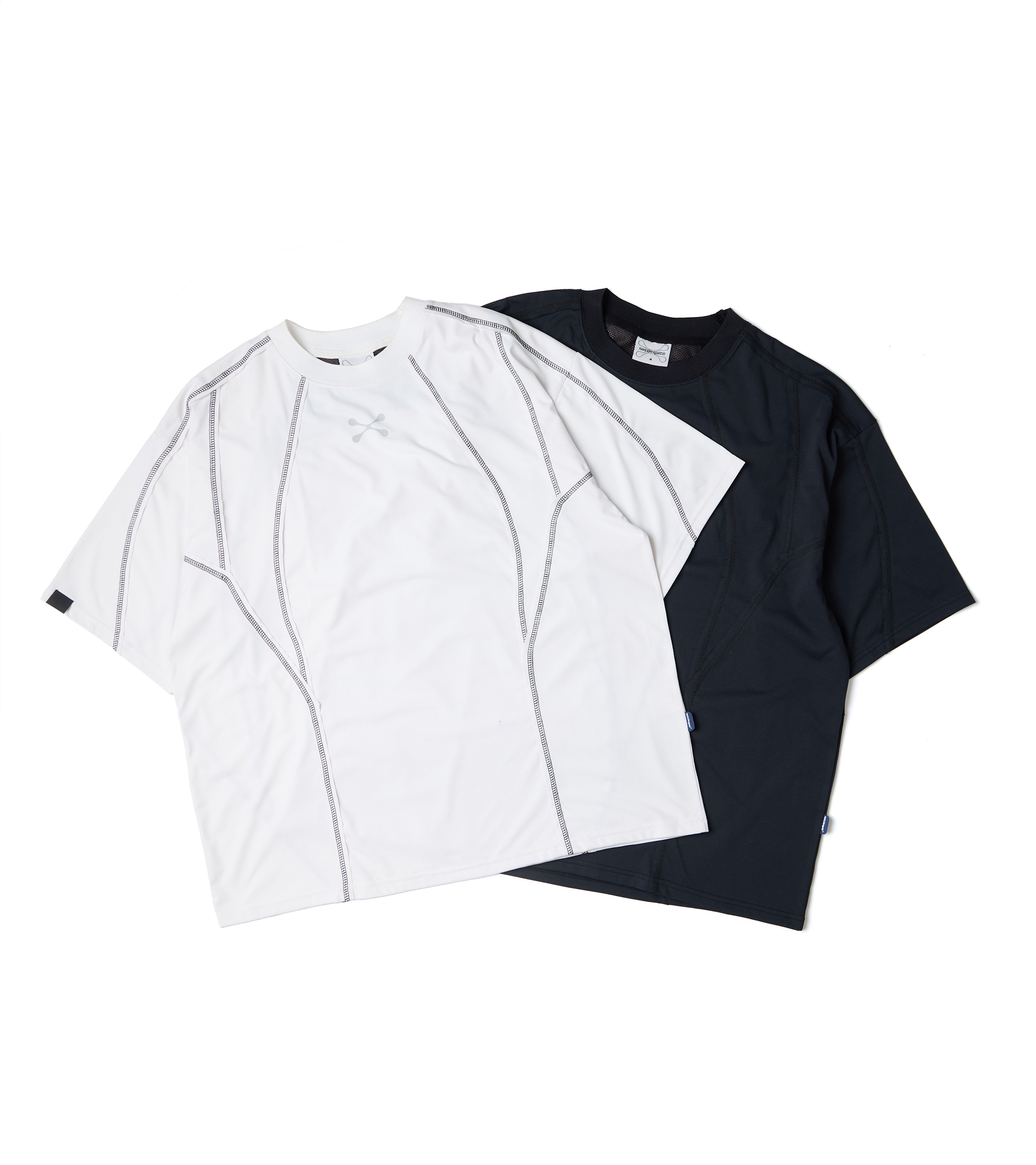 nozzle quiz®｜Flow Trace Tee (Black/Ｗhite)