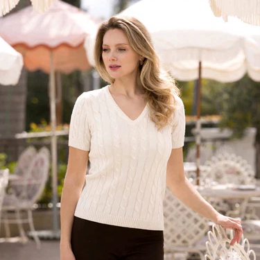 1GL0426-283 [GAALA] Talina Cable Knit Top Cream (EU)