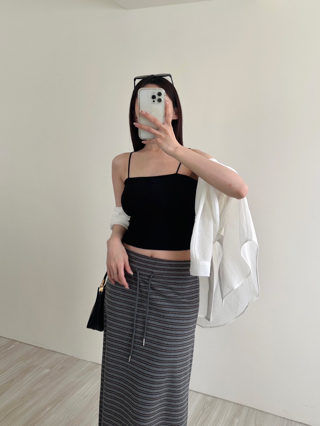 不擠副乳細肩帶平口Bra Top