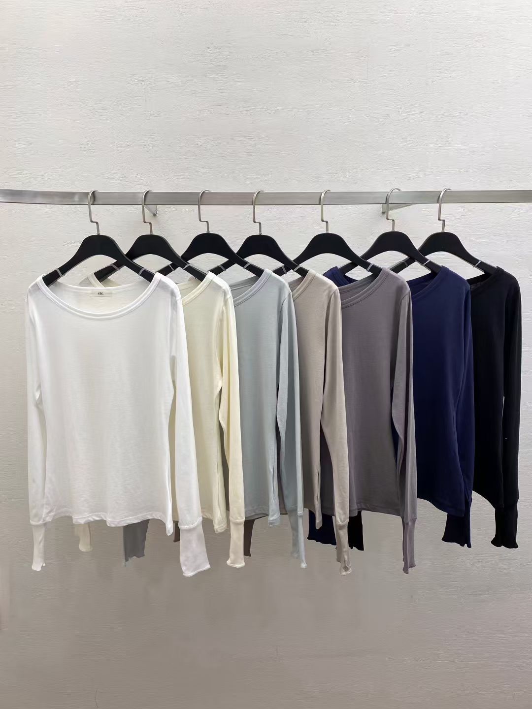 MK6127 U領百搭長袖