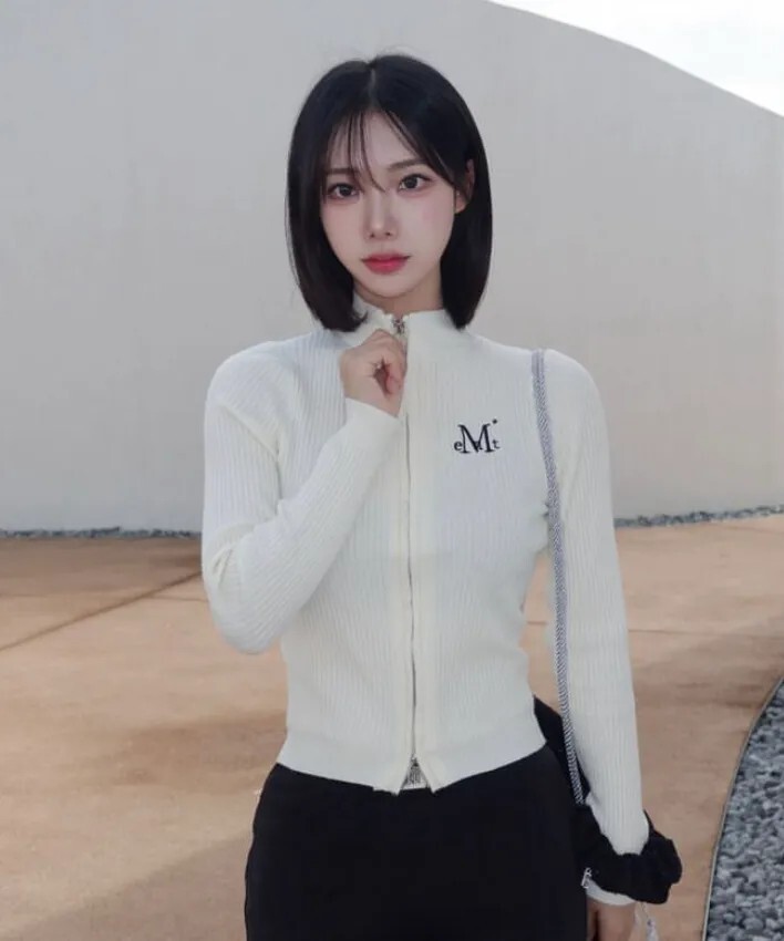 【OWN】Mucent 針織 短版 拉鍊衫 外套 修身 彈性 單一尺寸 百搭 韓系 春夏 女款 黑 灰 米白 卡其 深藍 綠色 天藍 P00000OT