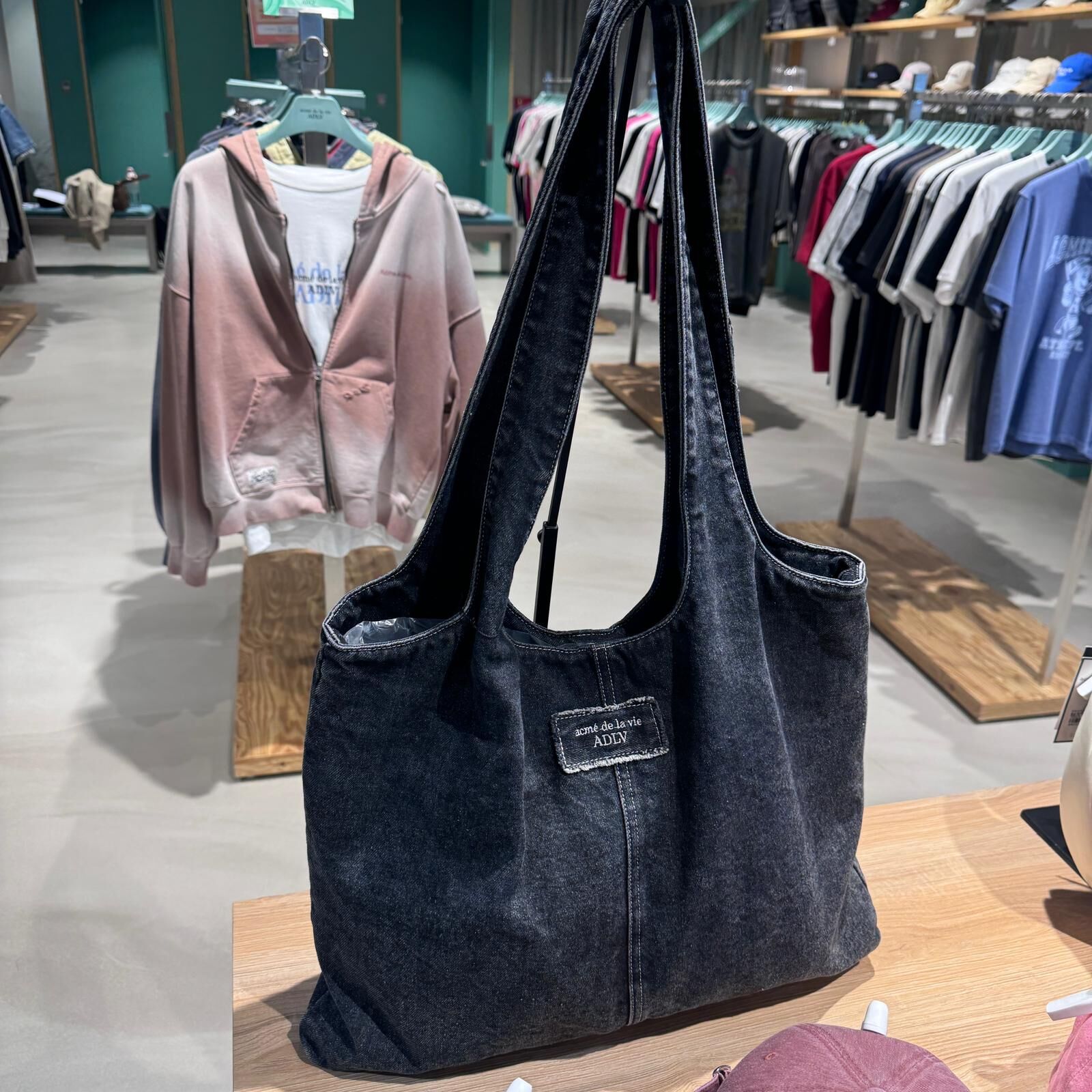 【42】ADLV LABEL POINT DENIM SHOULDER BAG (2色選擇)