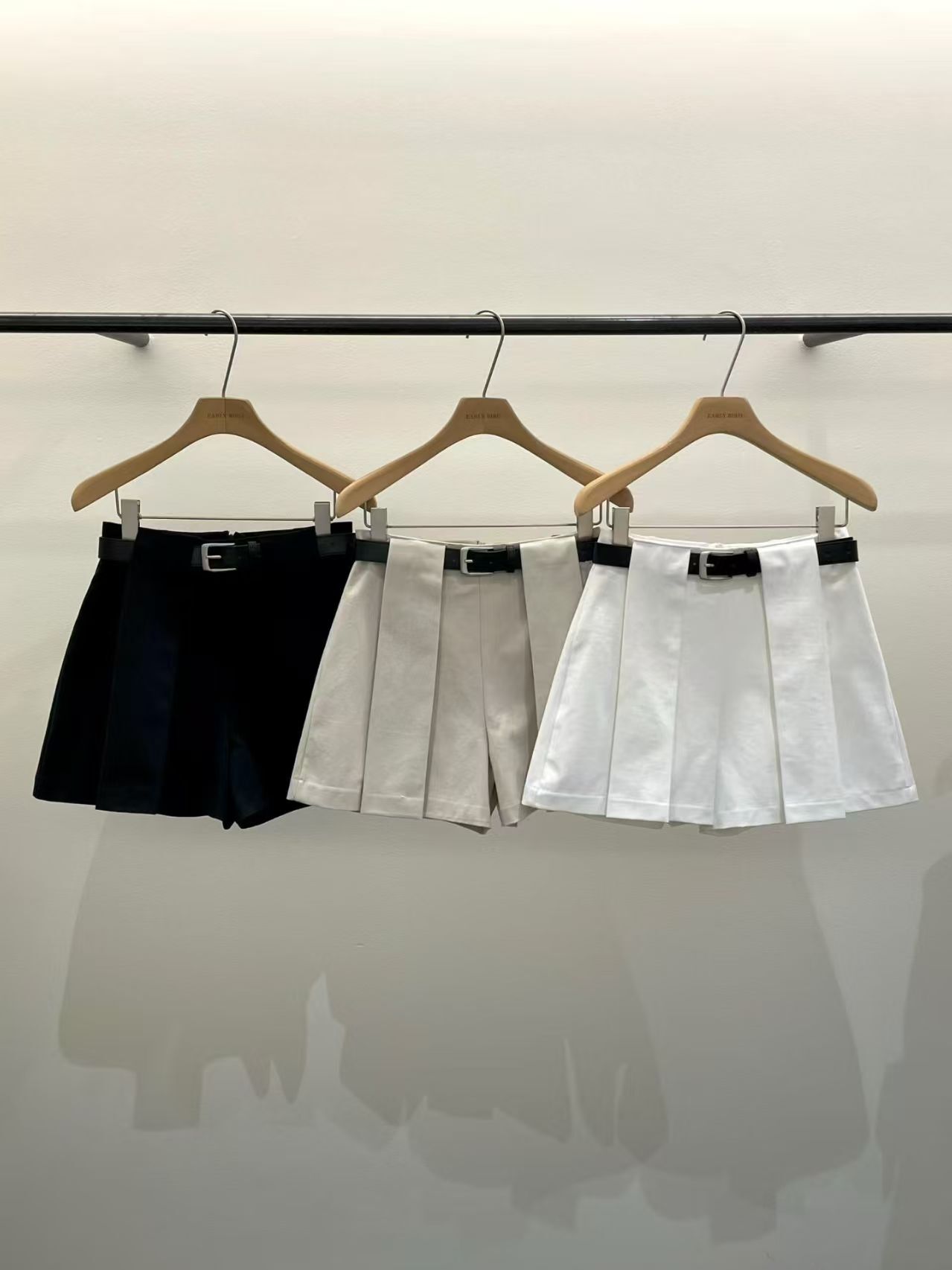 OB6109 英倫百褶低腰短裙