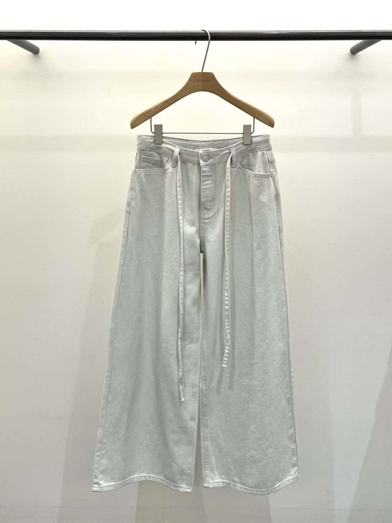 OB6122 抽繩淺色牛仔寬腳長褲