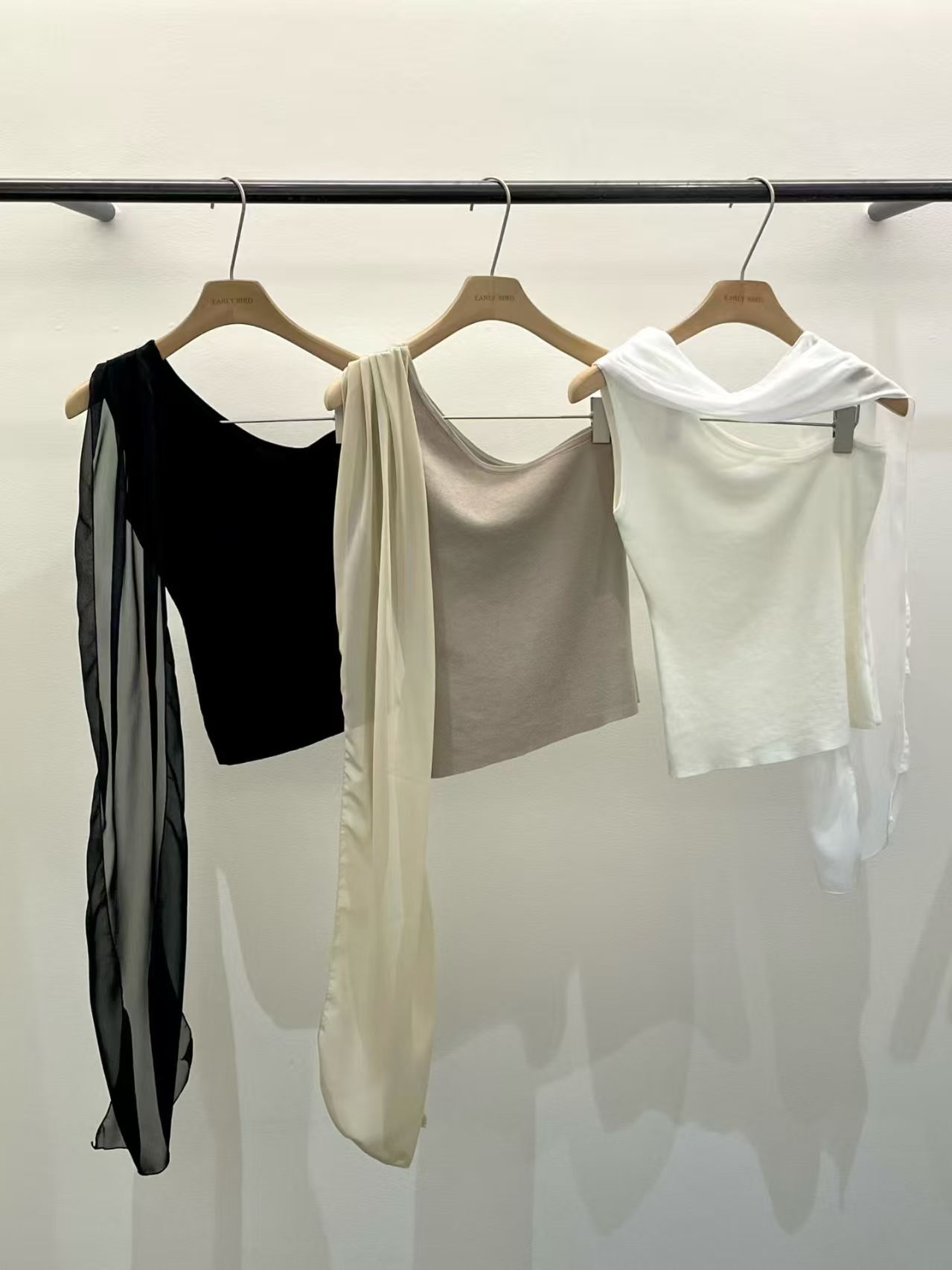 OB6123 絲巾領帶側邊無肩背心