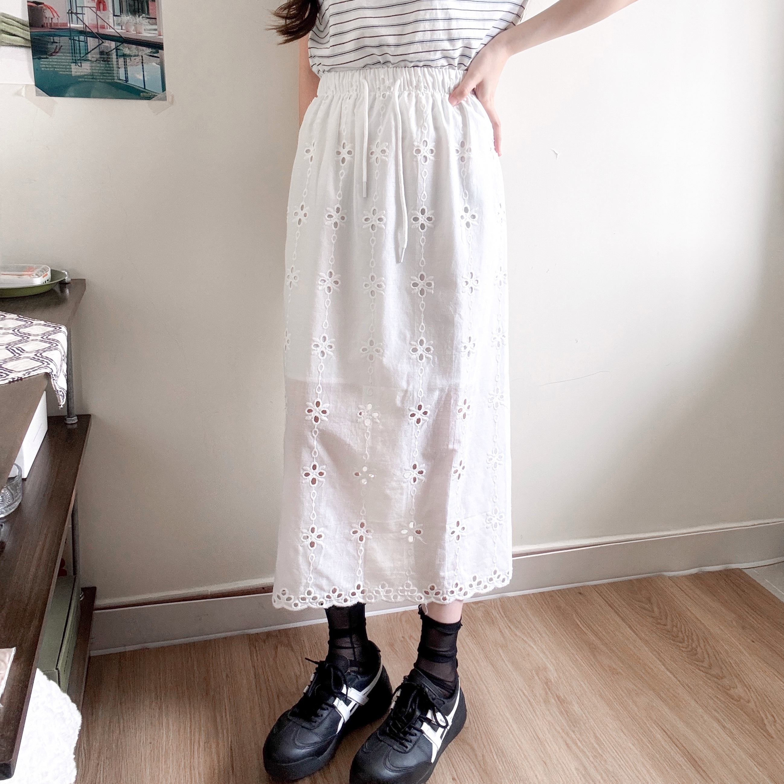 刺繡通花直身裙