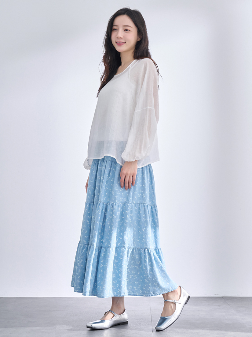 光澤透膚上衣滿印碎花薄棉牛仔蛋糕裙組合