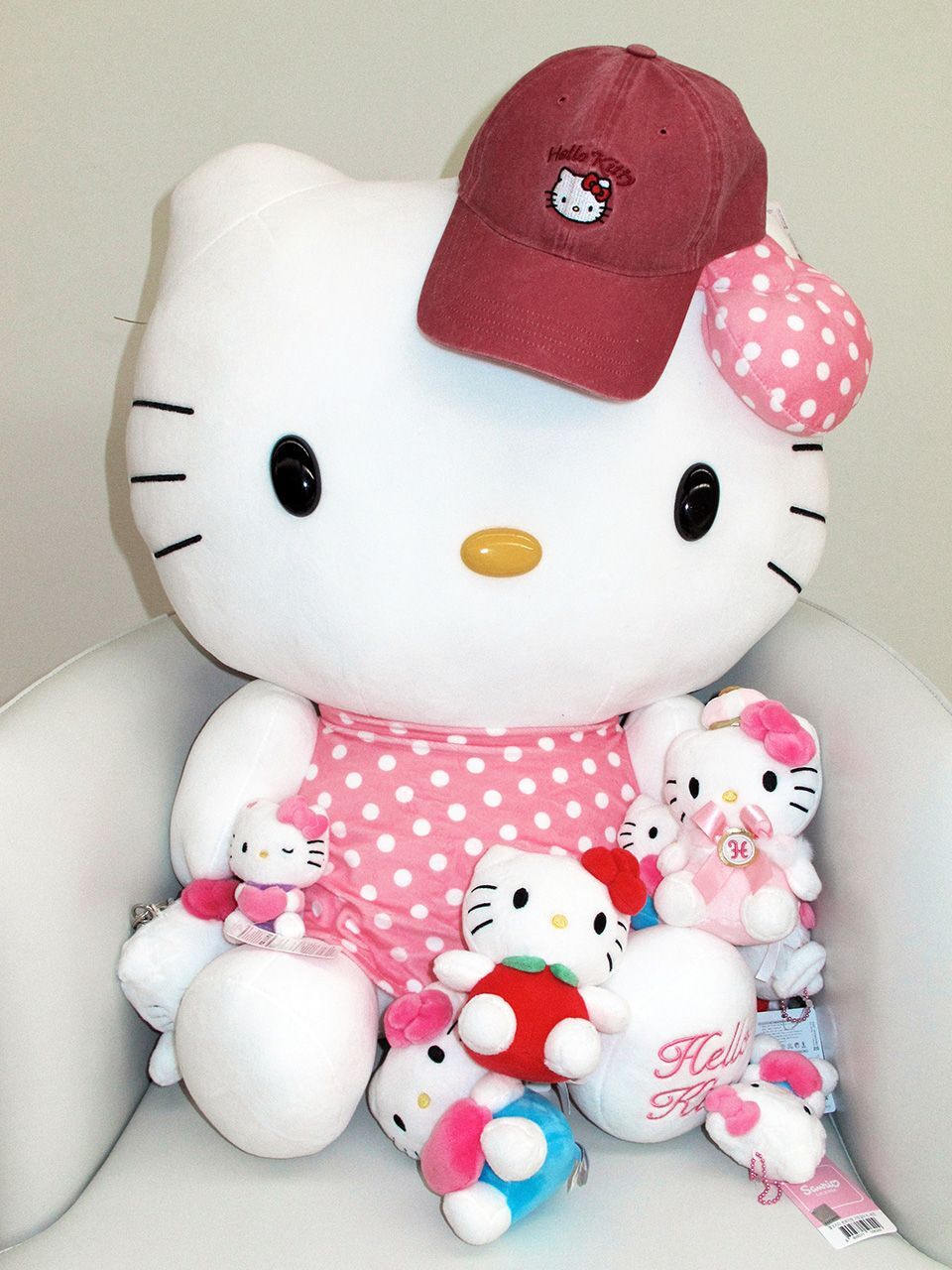RAIVE x Hello Kitty 刺繡老帽 VX6MA007