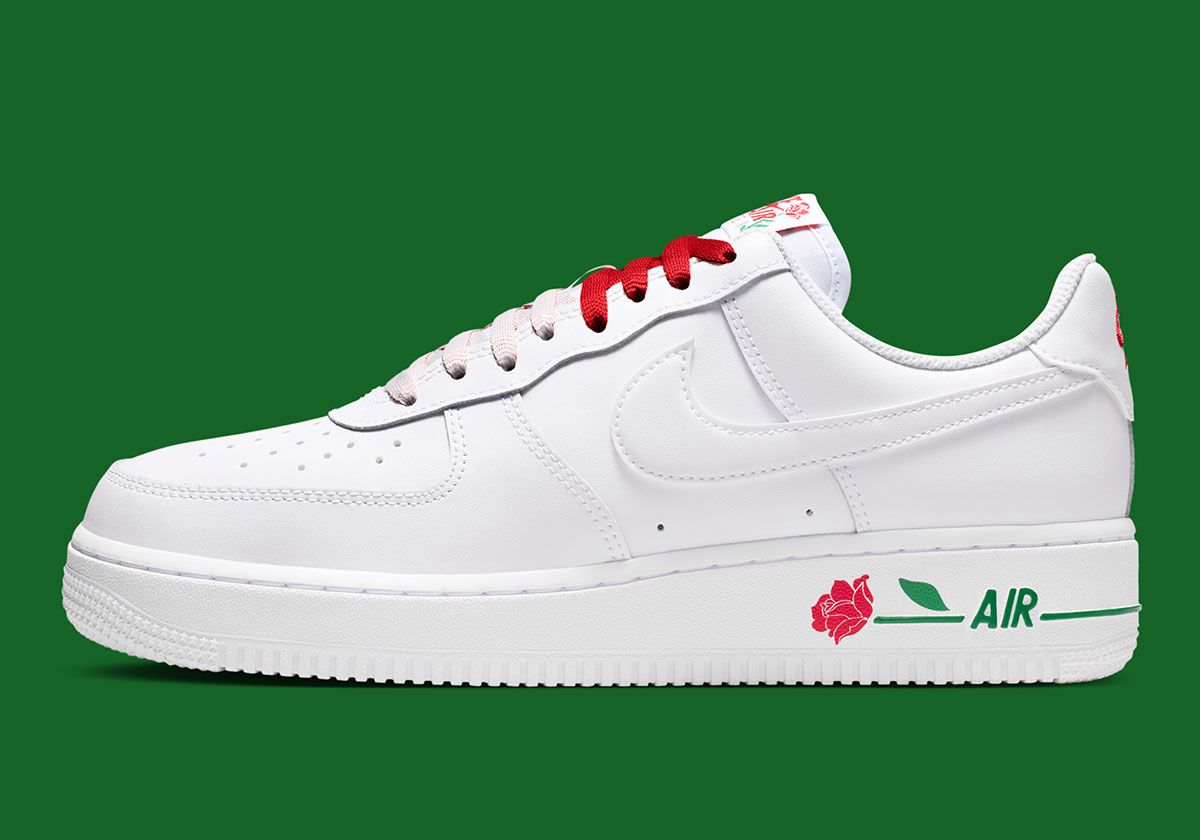 【預訂】 NIKE AIR FORCE 1 07 SE 全白紅玫瑰花-WOMEN