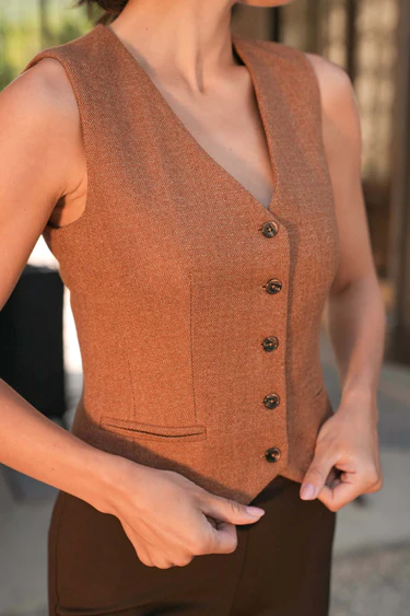 1GL0426-163 [GAALA] Leo Sleeveless Vest Rust Melange (EU)