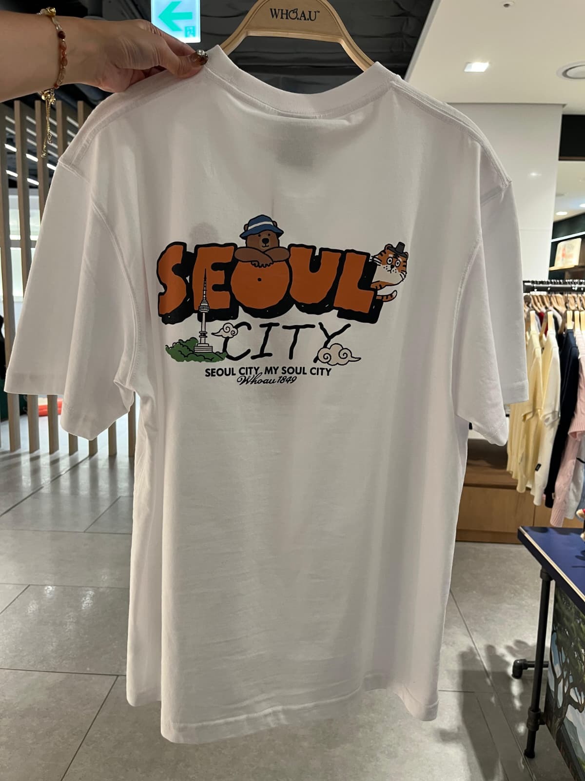WHOA.U 韓國限定 My Seoul City T-shirt🤎